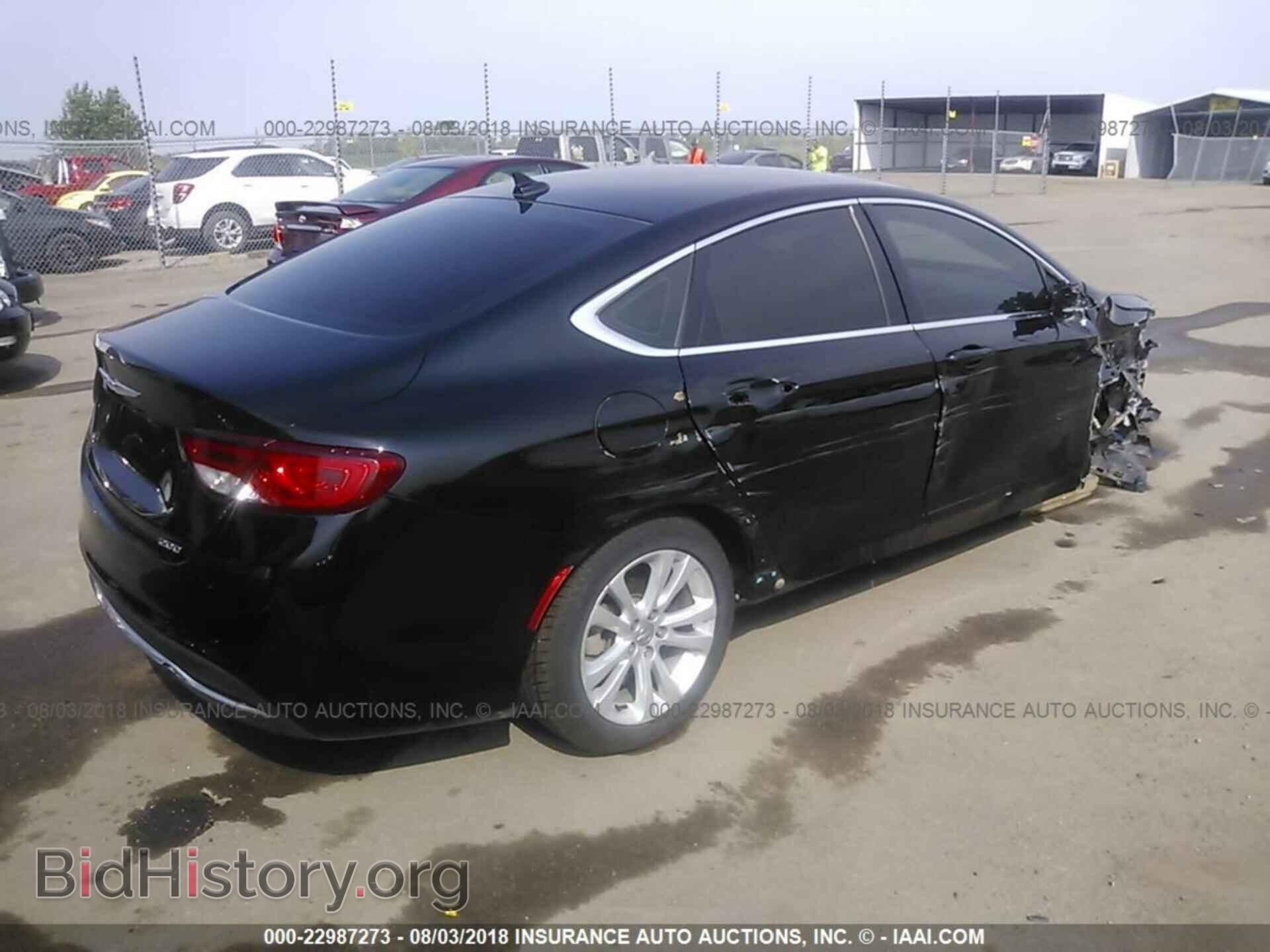2016 Chrysler 200 - VIN: 1C3CCCAB8GN120524 - Photo 4