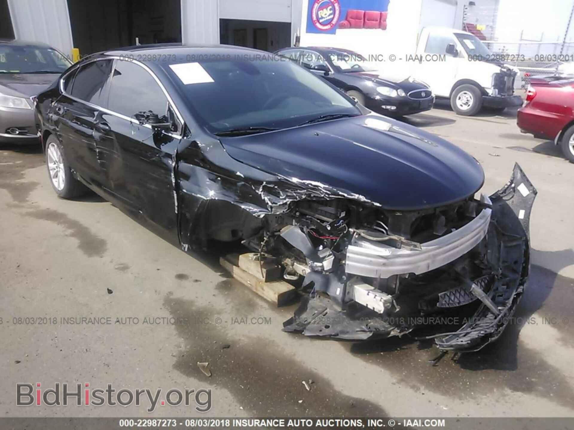 2016 Chrysler 200 - VIN: 1C3CCCAB8GN120524 - Photo 6