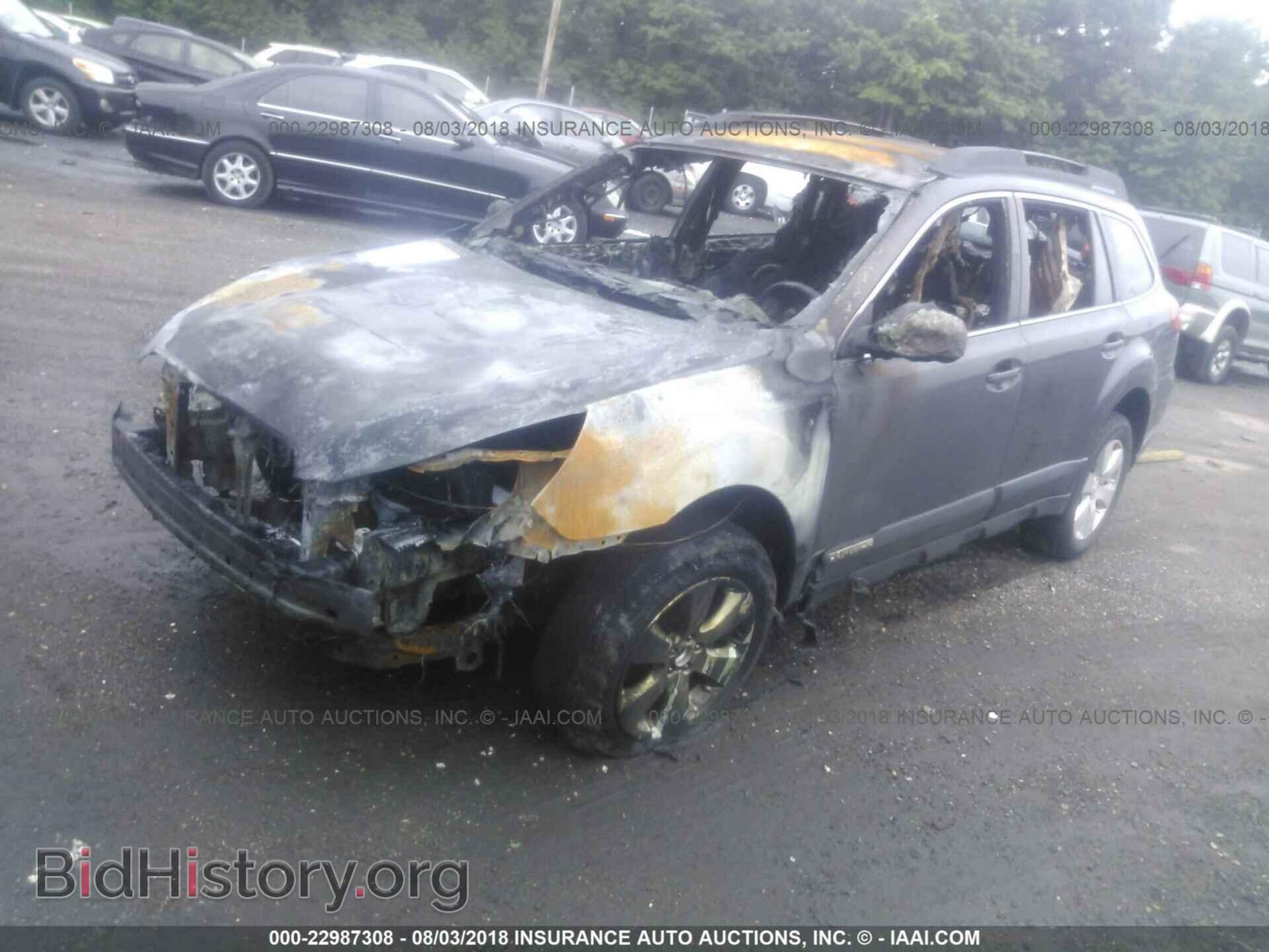 2012 Subaru Outback - VIN: 4S4BRBAC1C3279606 - Фото 2