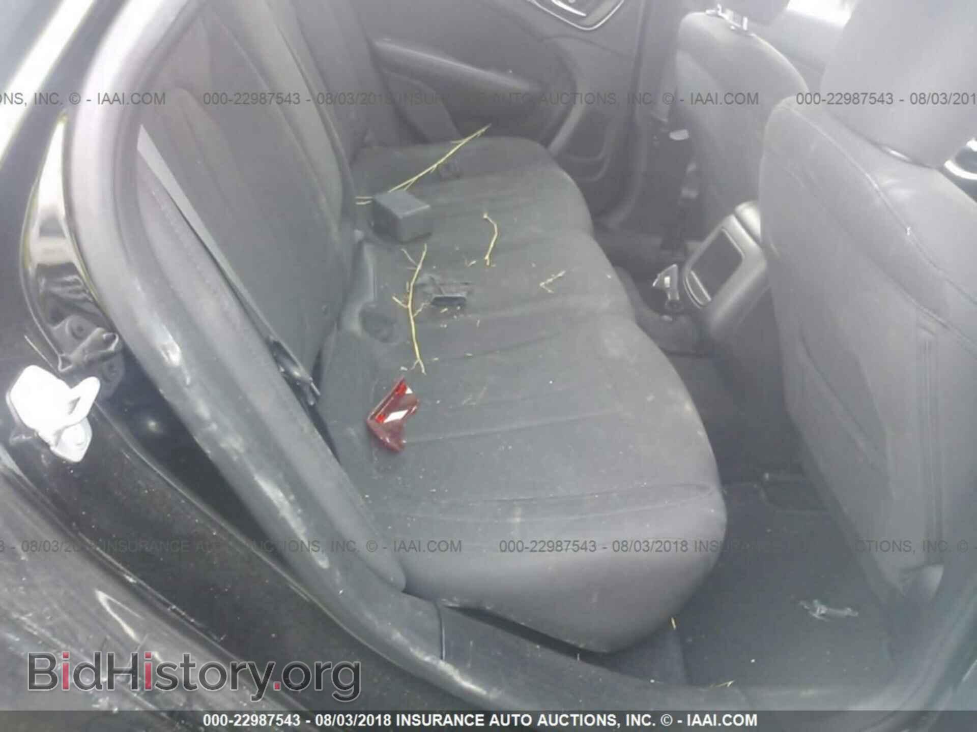 2015 Chrysler 200 - VIN: 1C3CCCAB4FN695864 - Photo 8