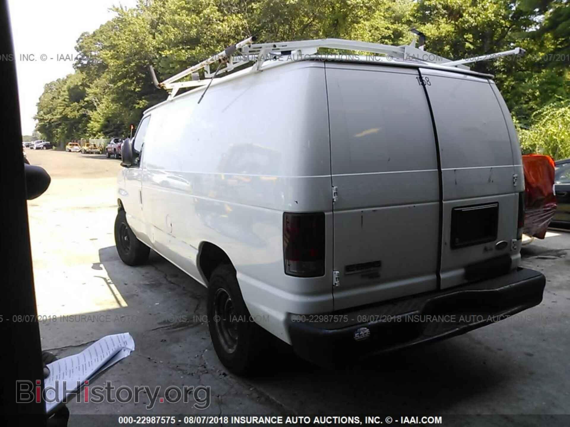2011 Ford Econoline - VIN: 1FTNE2EL7BDB04101 - Photo 3