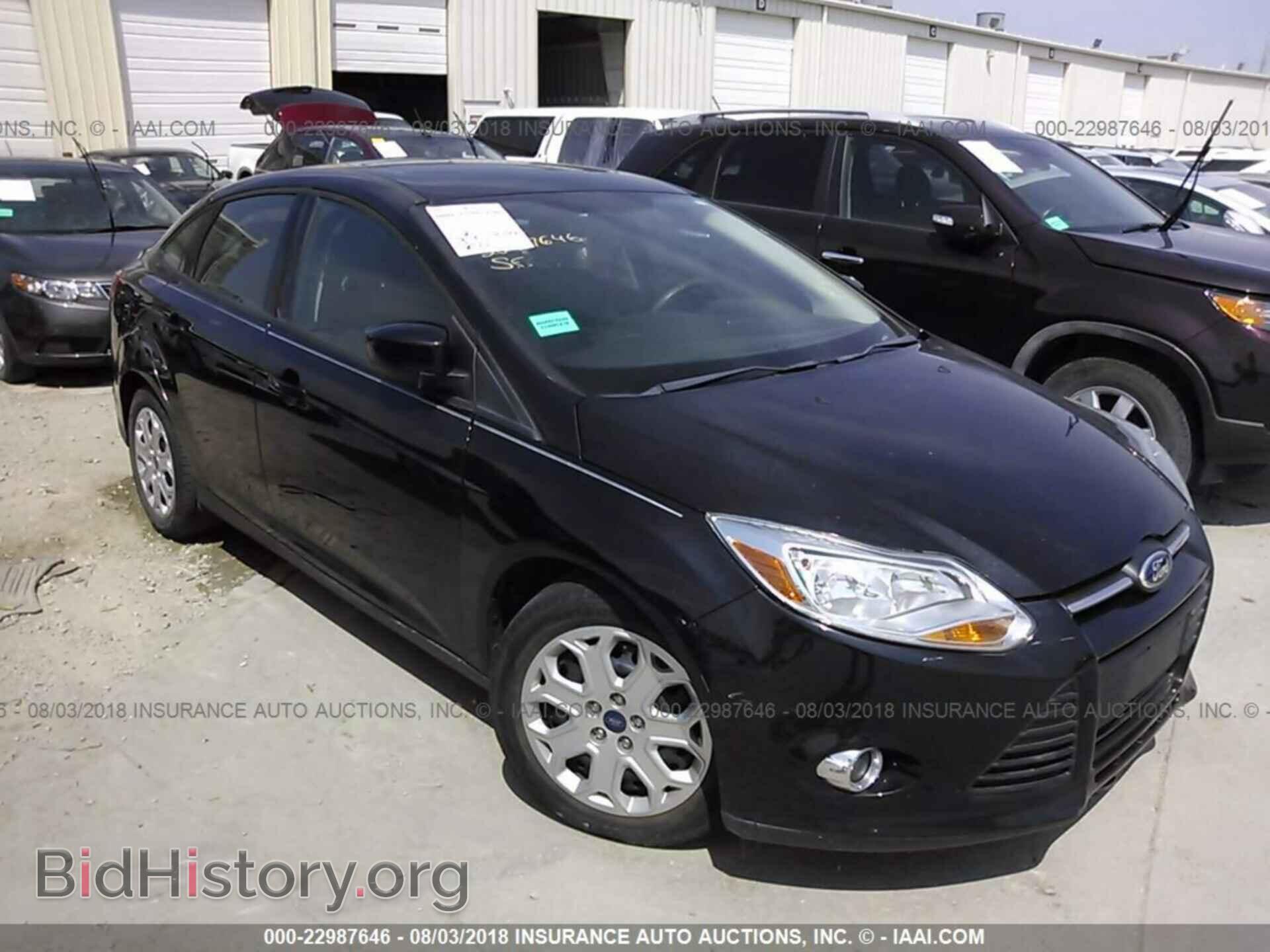 Photo 1FAHP3F28CL378178 - Ford Focus 2012