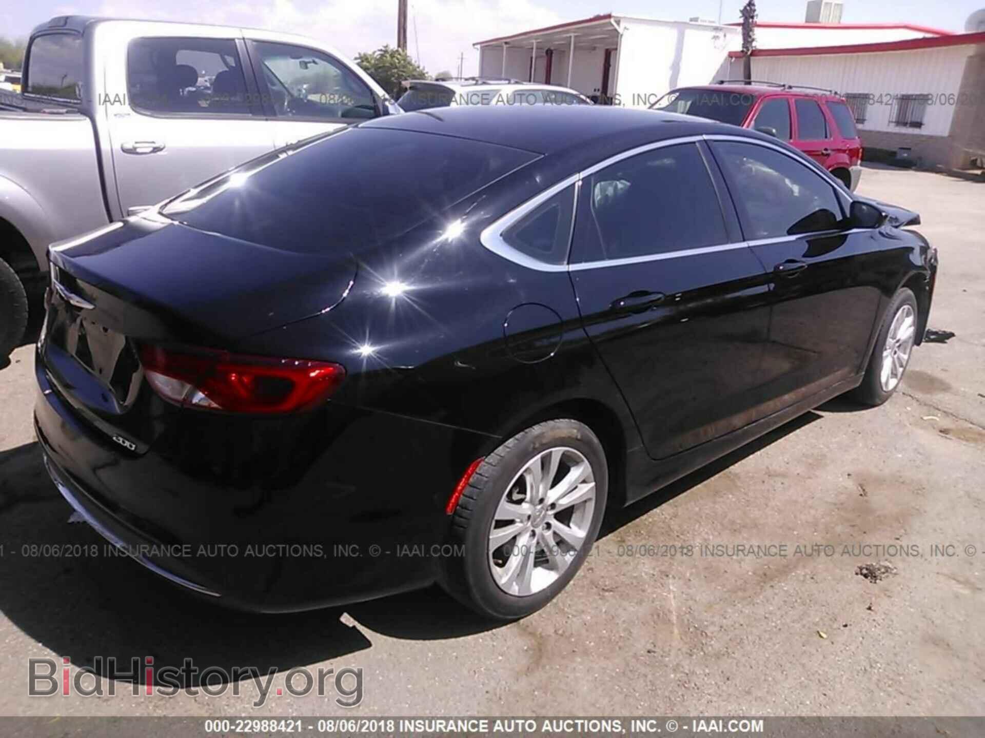 2015 Chrysler 200 - VIN: 1C3CCCAB0FN672047 - Photo 4