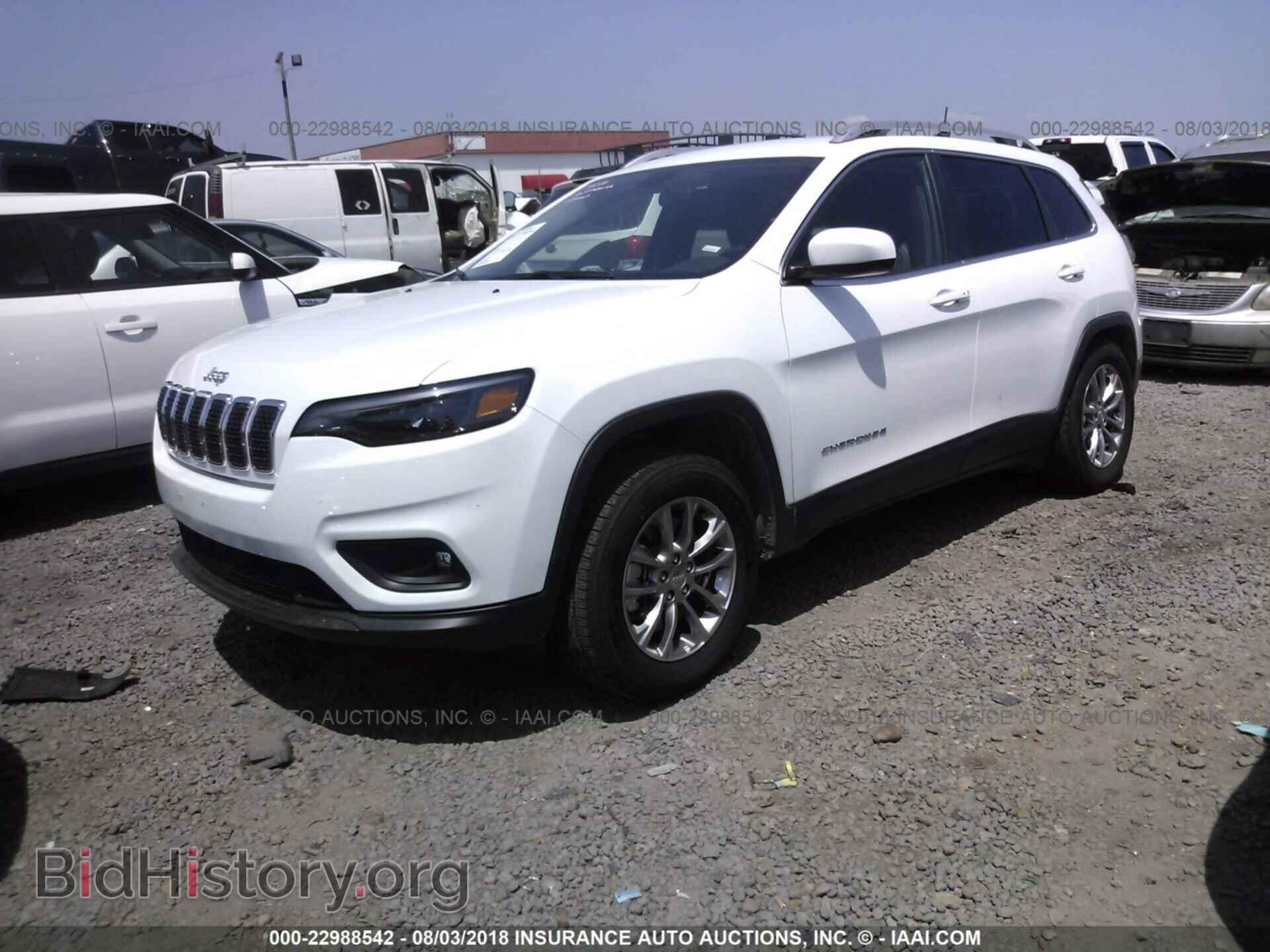 2019 Jeep Cherokee - VIN: 1C4PJMLB4KD182216 - Фото 2