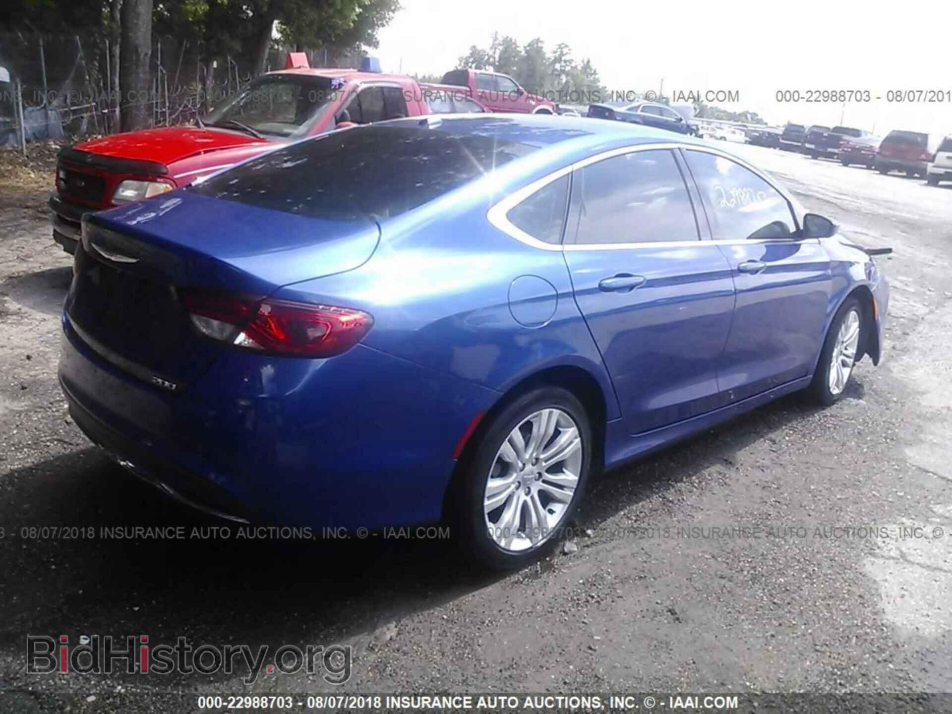 2015 Chrysler 200 - VIN: 1C3CCCAB1FN538518 - Photo 4