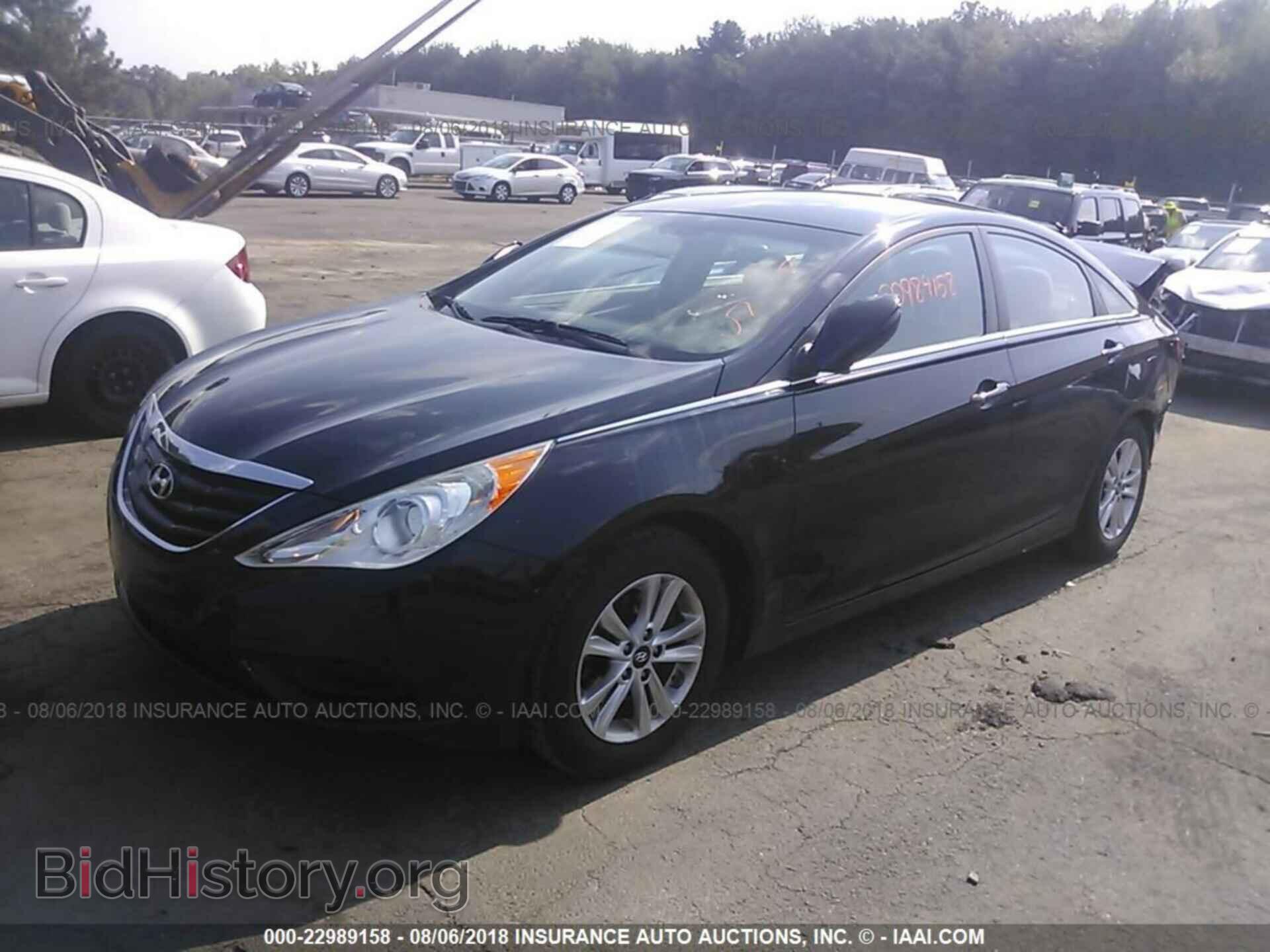 2012 Hyundai Sonata - VIN: 5NPEB4AC4CH319036 - Фото 2