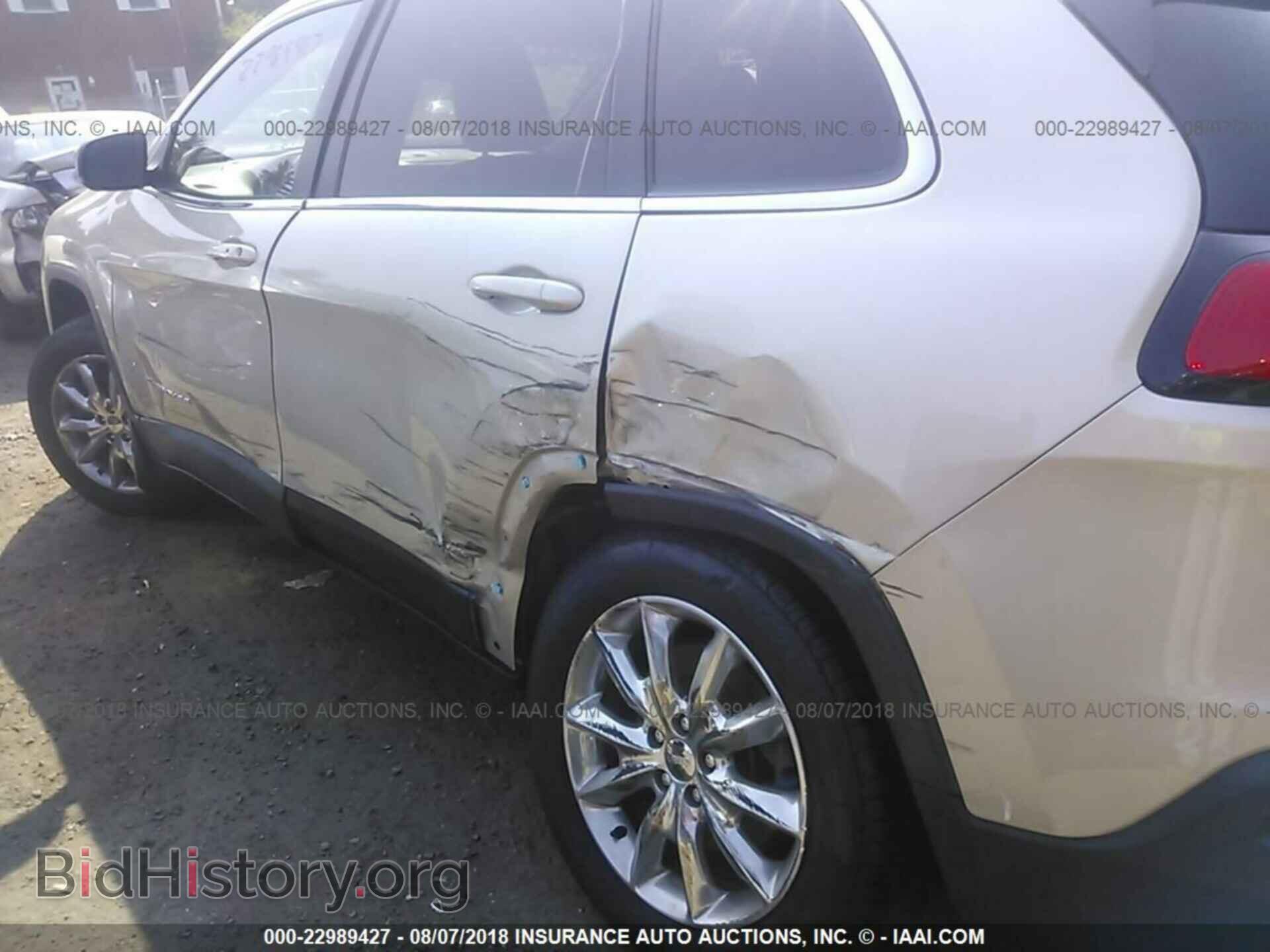 2014 Jeep Cherokee - VIN: 1C4PJMDB4EW300403 - Photo 6