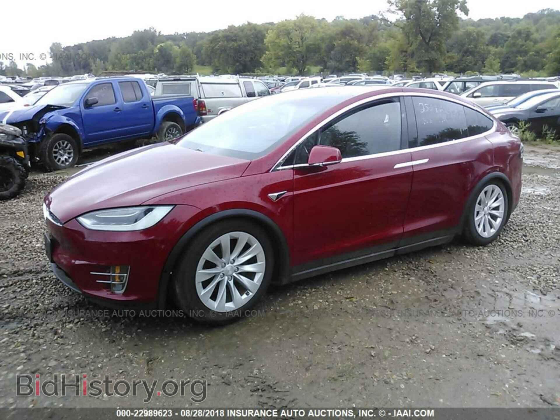 2016 Tesla Model x - VIN: 5YJXCBE21GF023939 - Photo 2