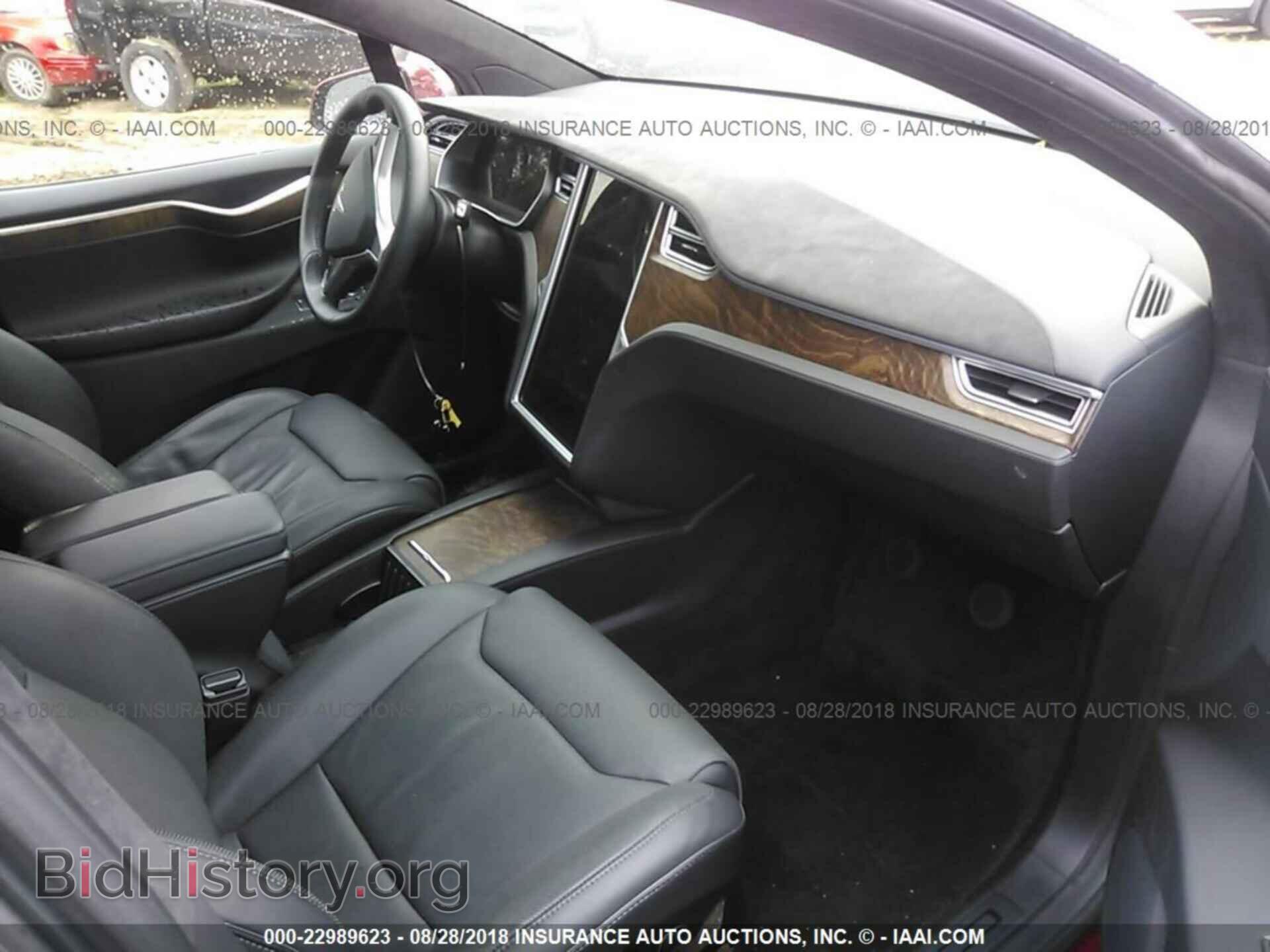 2016 Tesla Model x - VIN: 5YJXCBE21GF023939 - Photo 5