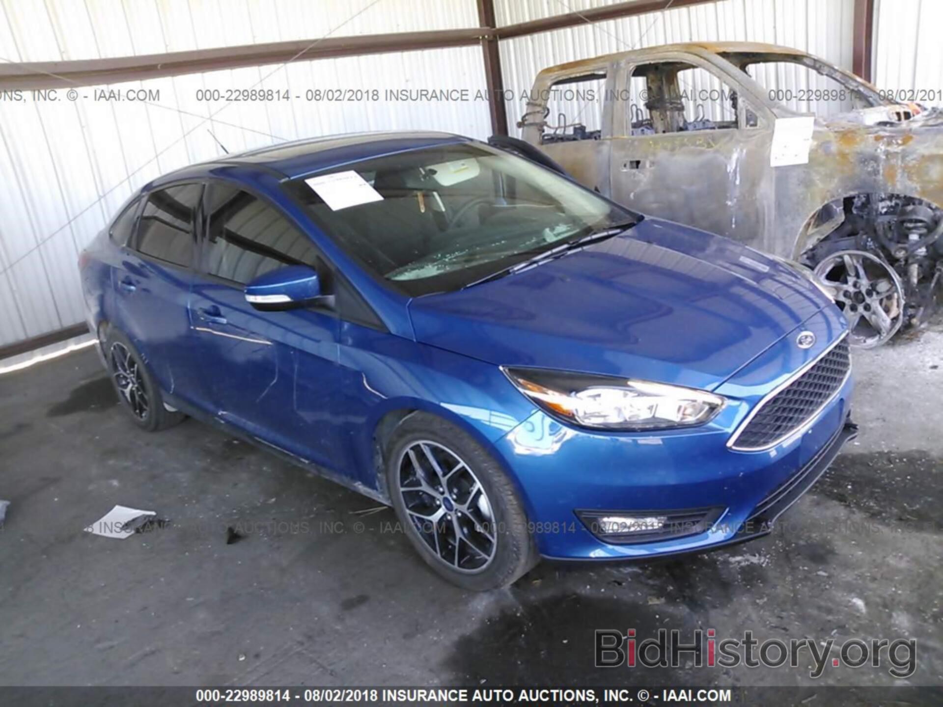 Photo 1FADP3H2XJL312255 - Ford Focus 2018