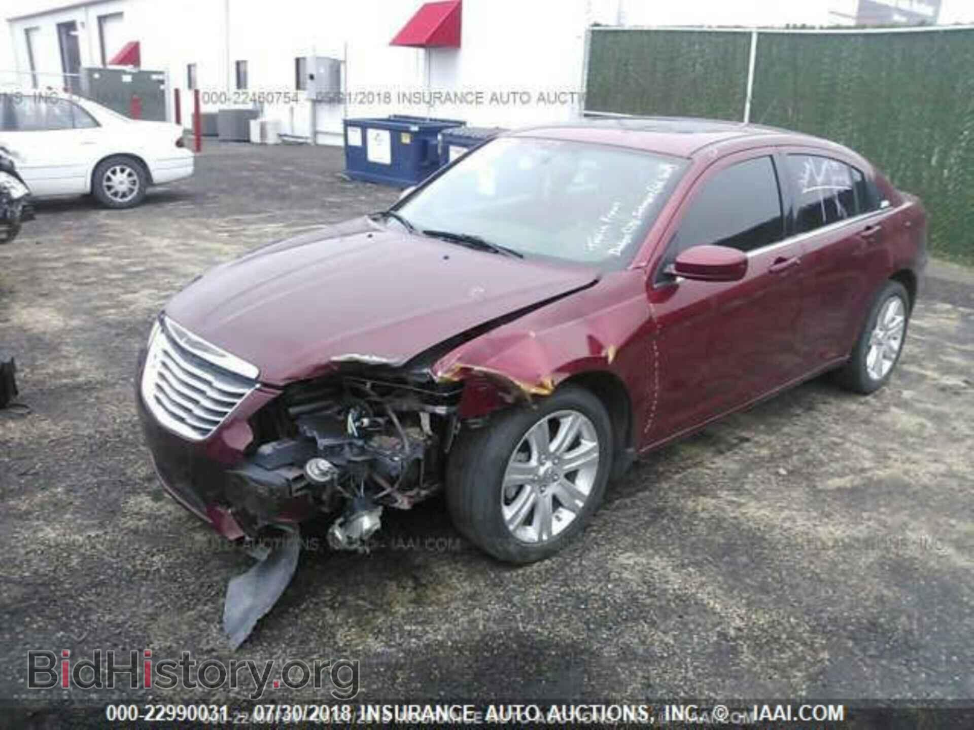 2012 CHRYSLER 200 - VIN: 1C3CCBBB3CN241531 - Фото 3