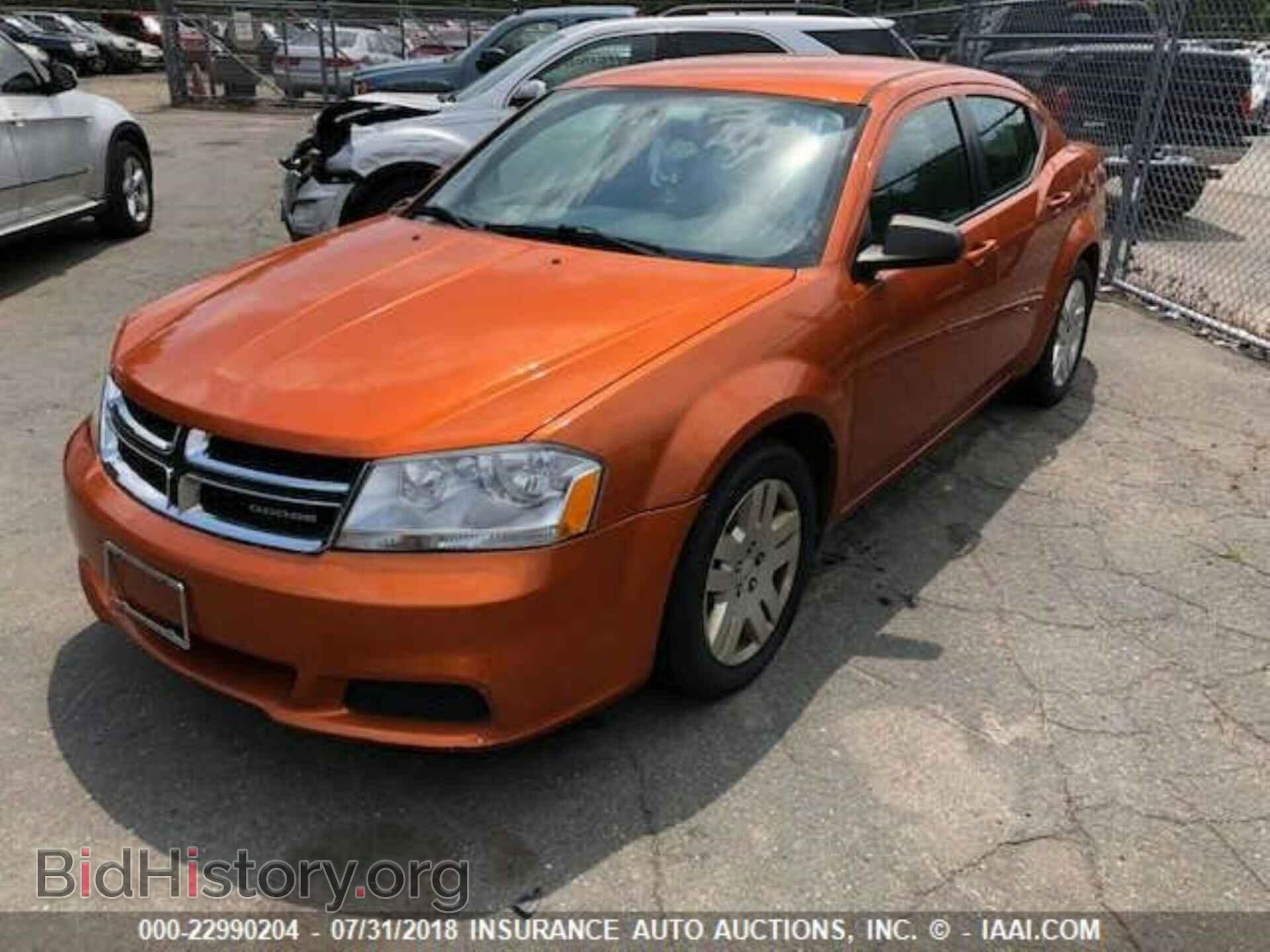 2011 Dodge Avenger - VIN: 1B3BD4FB6BN620887 - Photo 2
