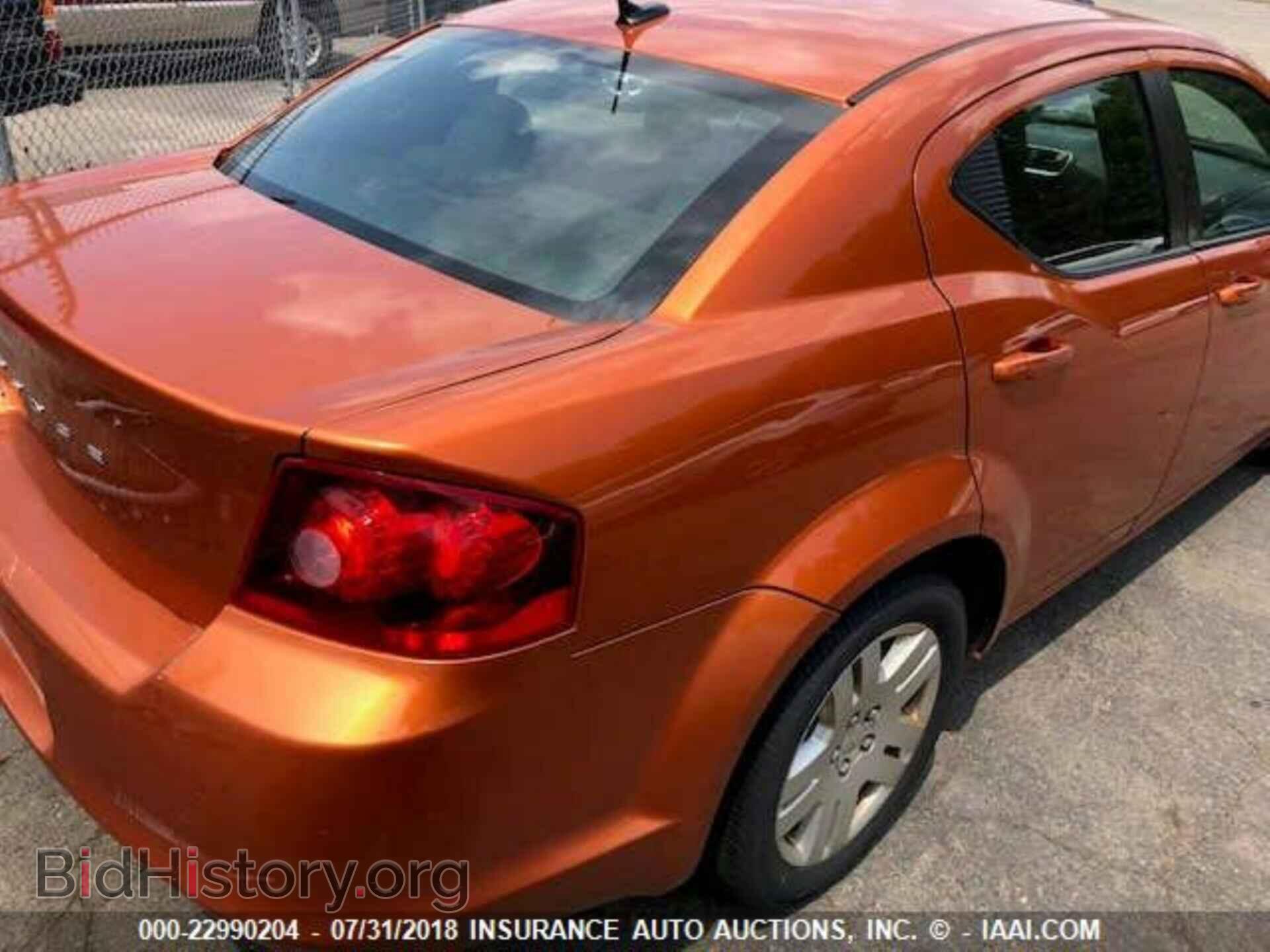 2011 Dodge Avenger - VIN: 1B3BD4FB6BN620887 - Photo 4
