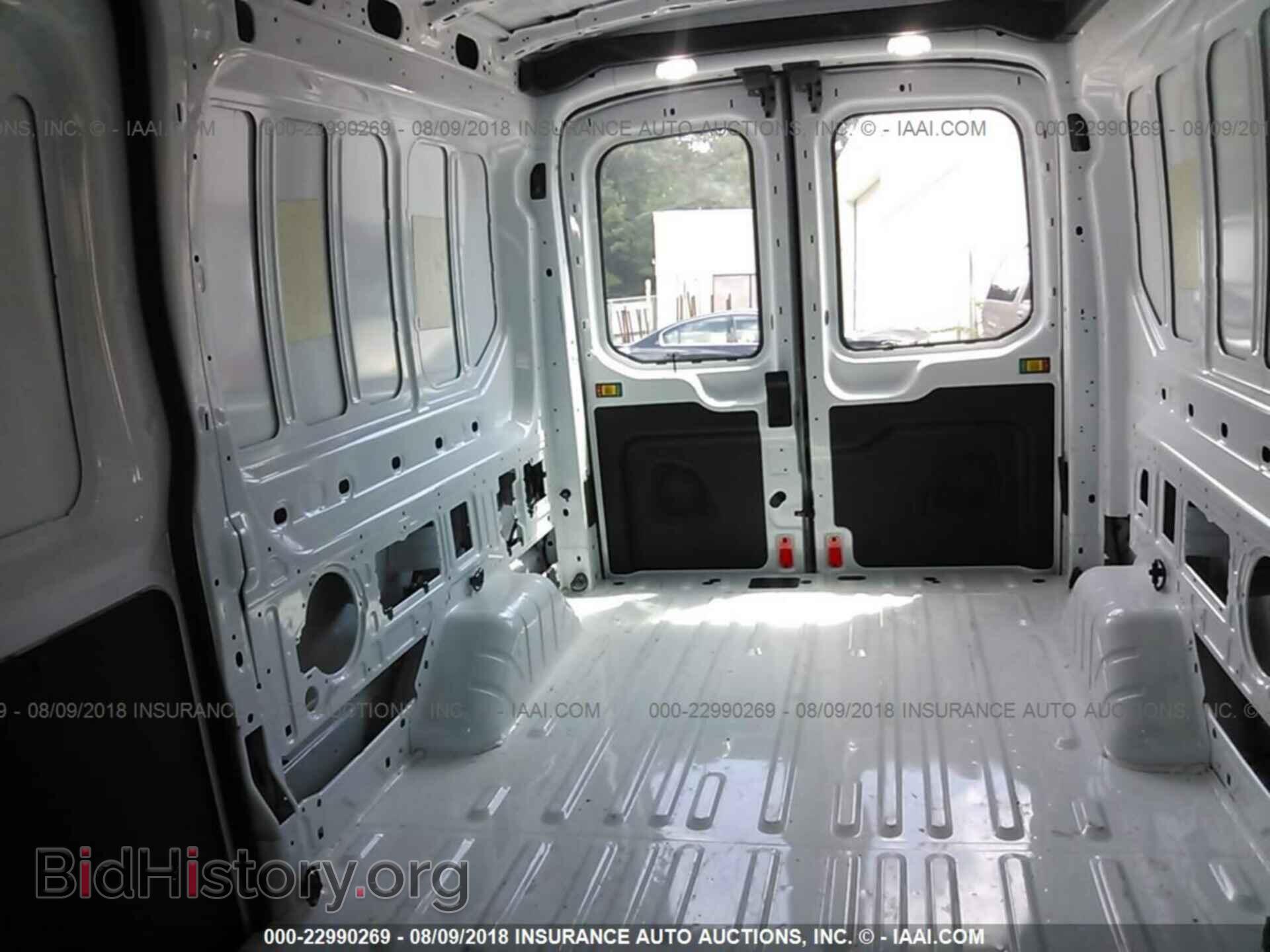 2018 Ford Transit - VIN: 1FTYR2CM2JKA85853 - Photo 8