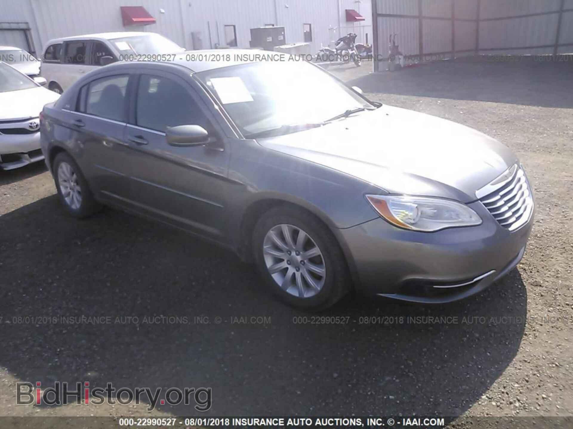 Photo 1C3CCBBG7DN697173 - Chrysler 200 2013