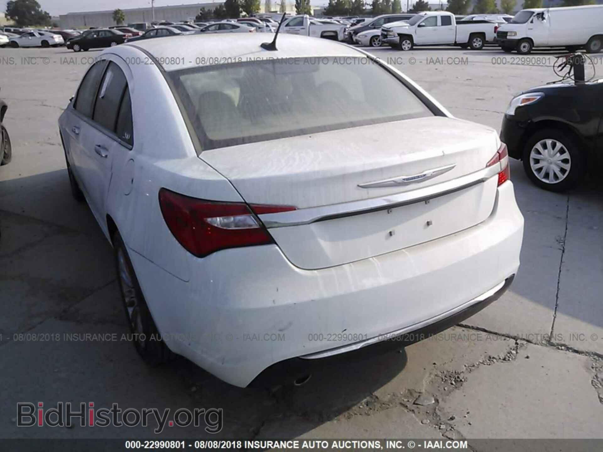 2012 Chrysler 200 - VIN: 1C3CCBCG5CN165014 - Photo 3