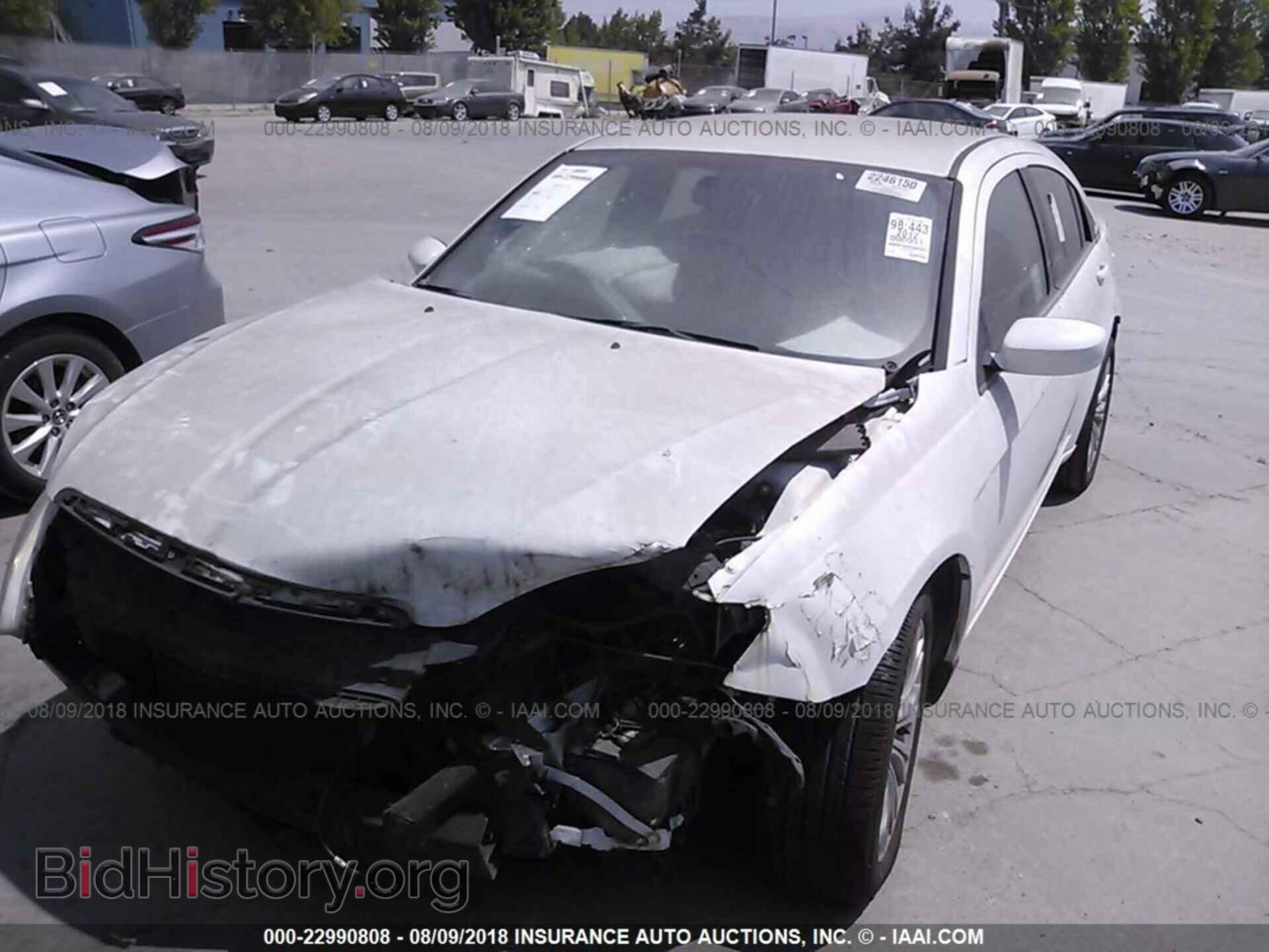 2012 Chrysler 200 - VIN: 1C3CCBAB3CN248903 - Фото 2