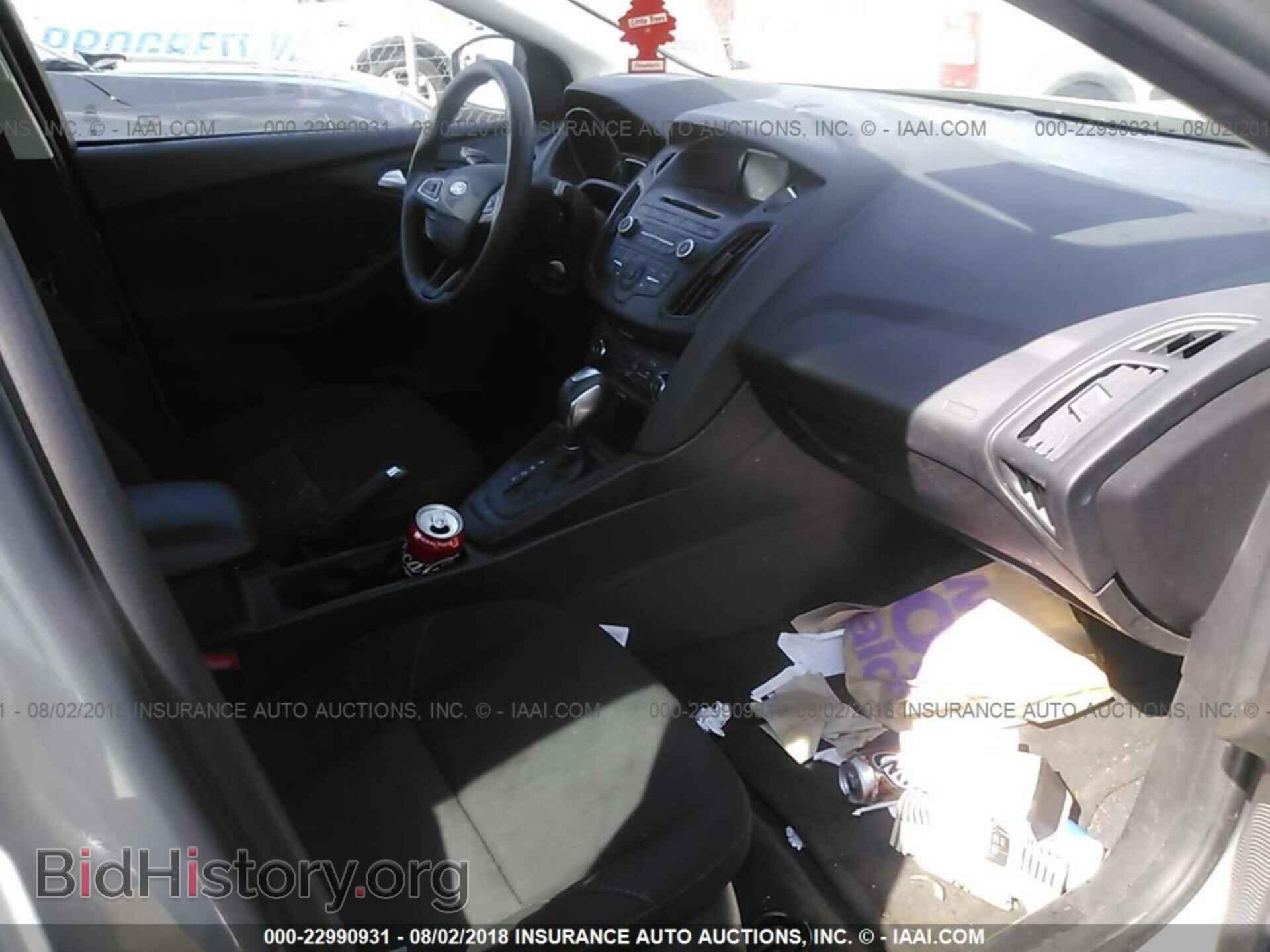 2015 Ford Focus - VIN: 1FADP3F24FL230239 - Photo 5