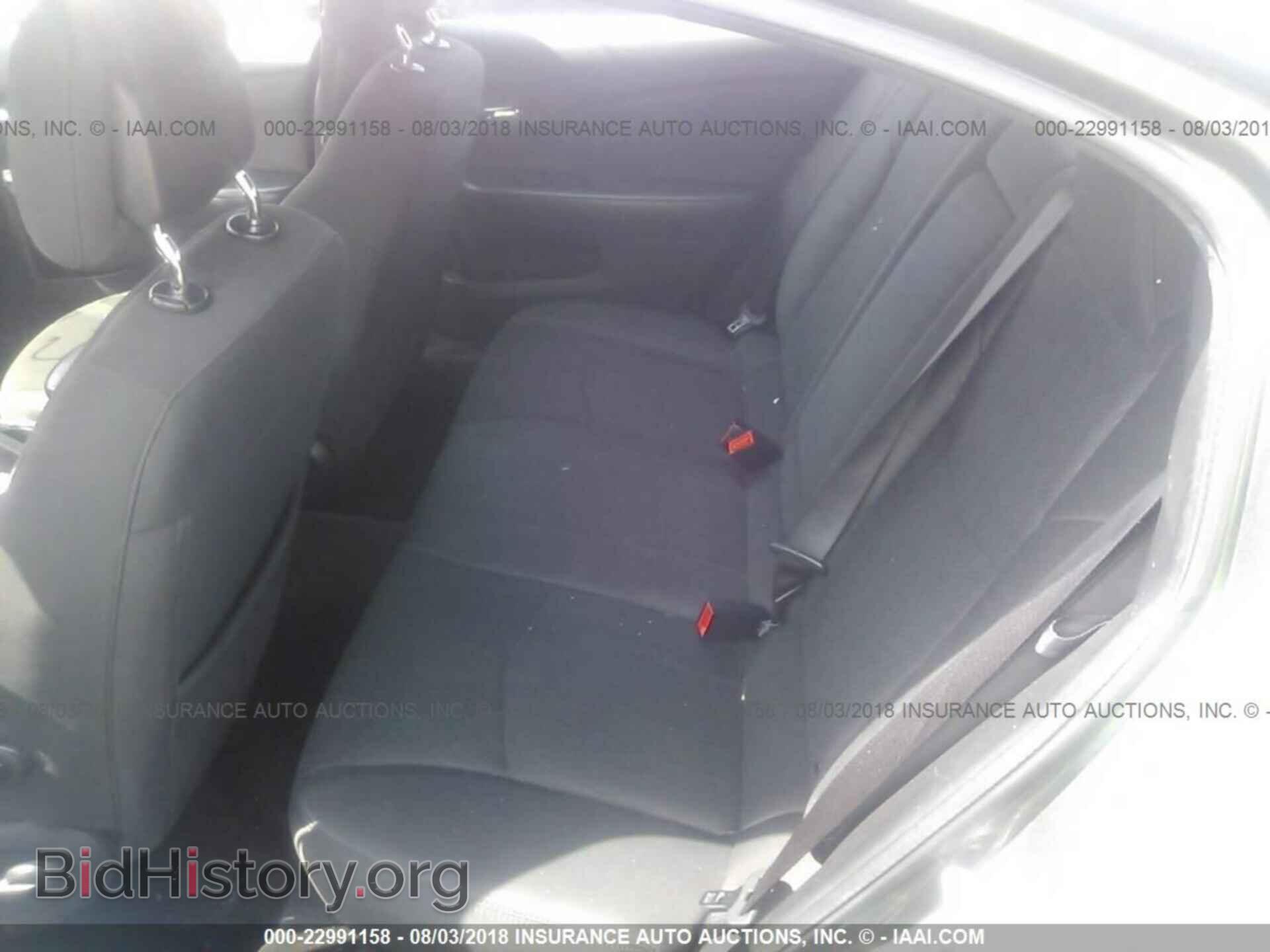 2011 Chrysler 200 - VIN: 1C3BC1FB3BN592891 - Фото 8