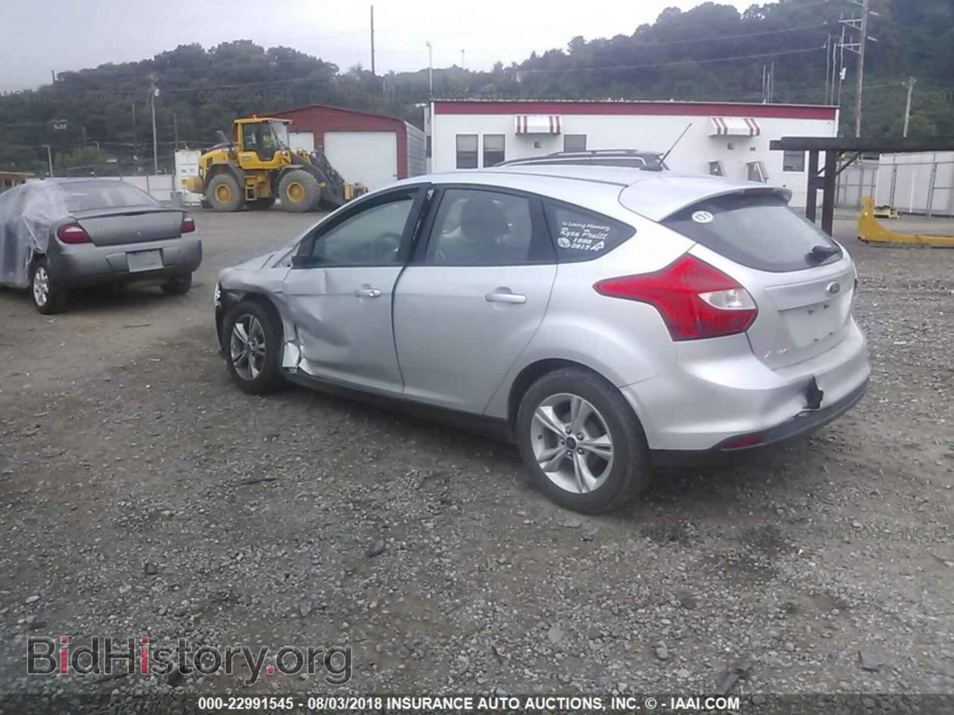 2014 Ford Focus - VIN: 1FADP3K28EL193586 - Photo 3