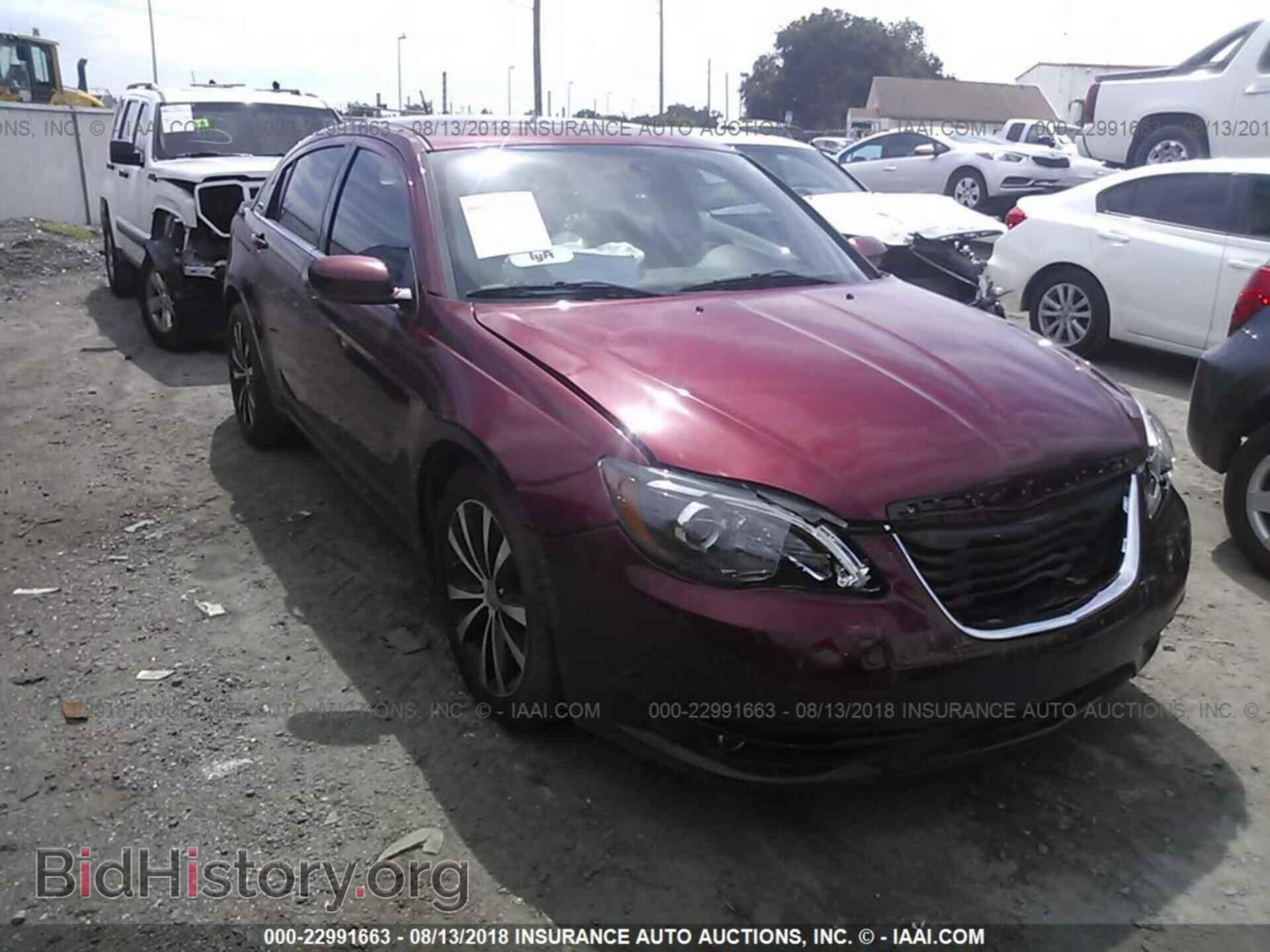 Photo 1C3CCBBG1EN117529 - Chrysler 200 2014