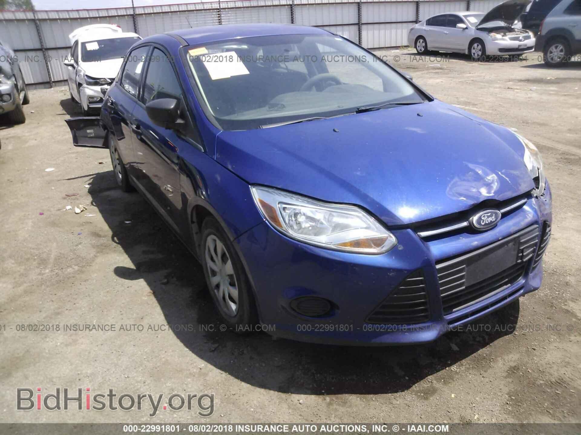 Photo 1FAHP3E20CL450136 - FORD FOCUS 2012