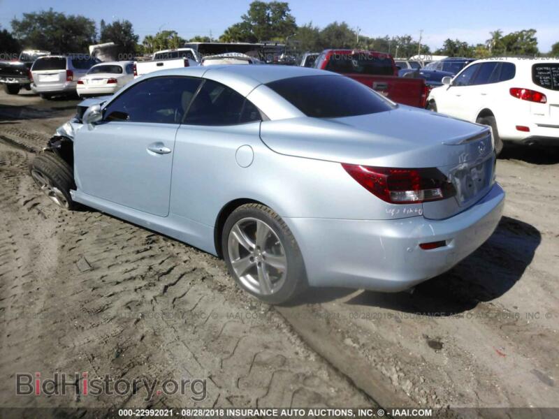 2012 Lexus IS (VIN JTHFF2C25C2522826) — фото 3 из 10