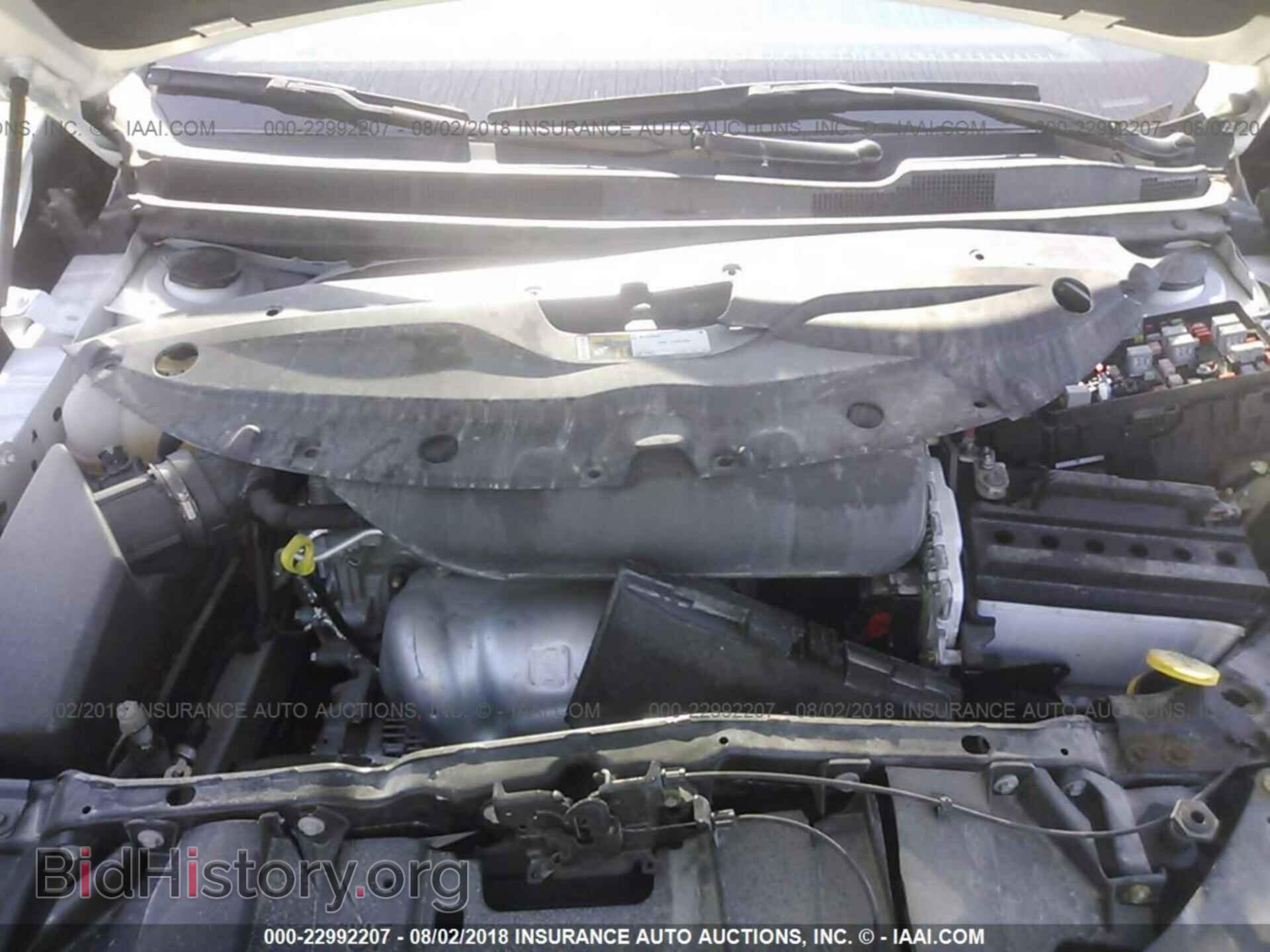 2016 CHRYSLER 200 - VIN: 1C3CCCBB0GN115641 - Photo 10