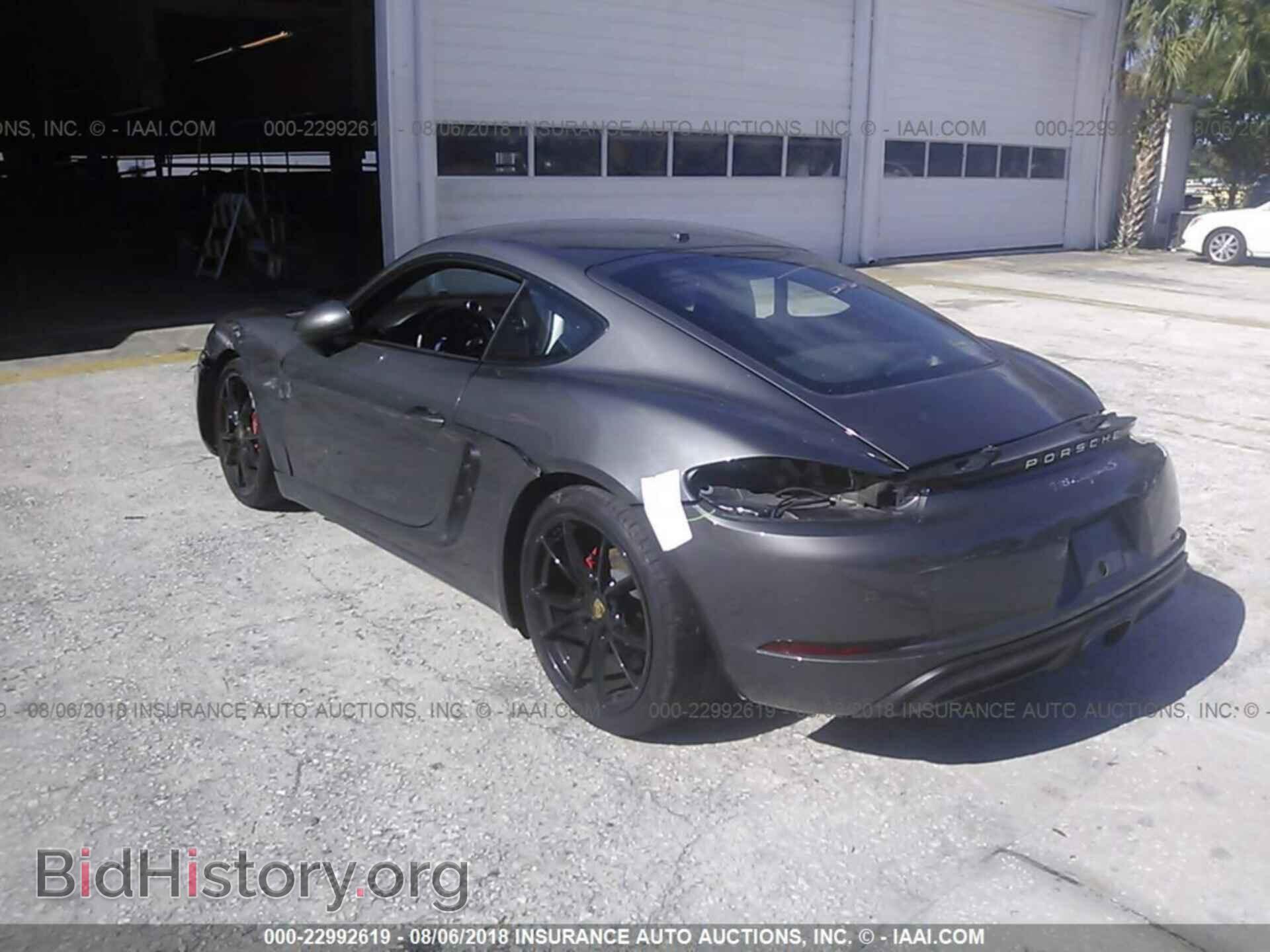 2017 Porsche Cayman - VIN: WP0AB2A84HS285364 - Фото 3