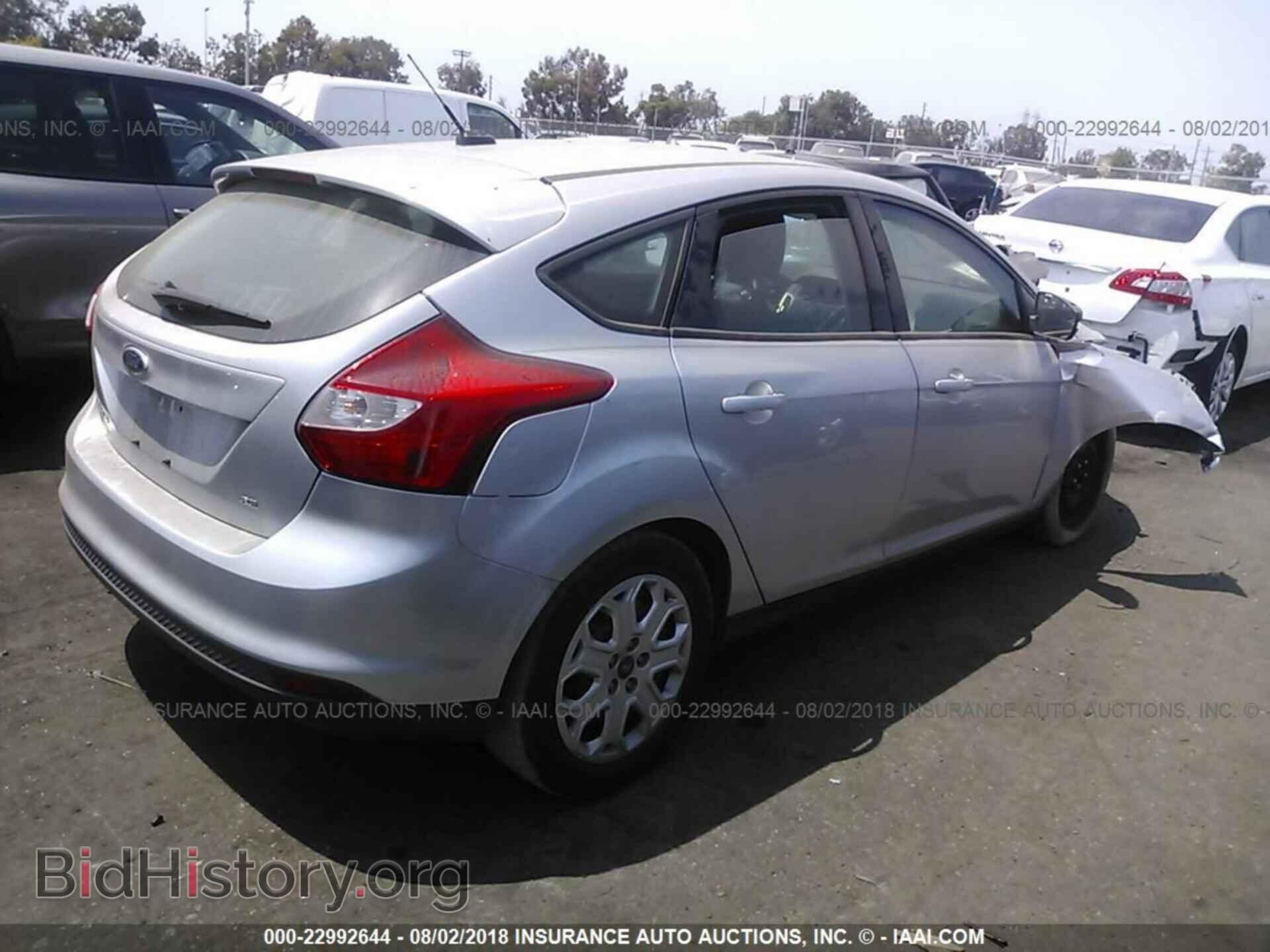 2012 Ford Focus - VIN: 1FAHP3K25CL146126 - Photo 4