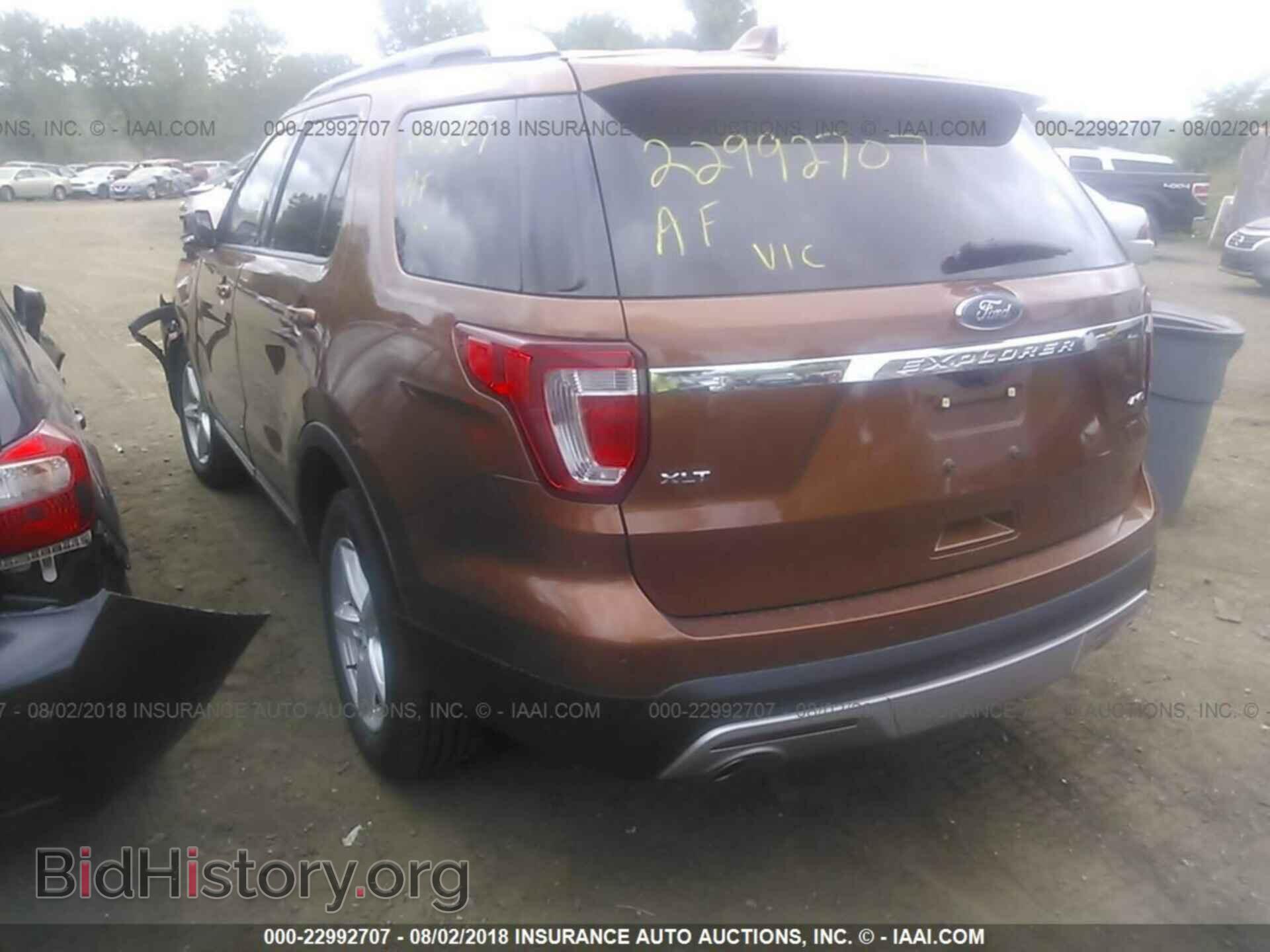 2017 Ford Explorer - VIN: 1FM5K8D85HGA60188 - Photo 3
