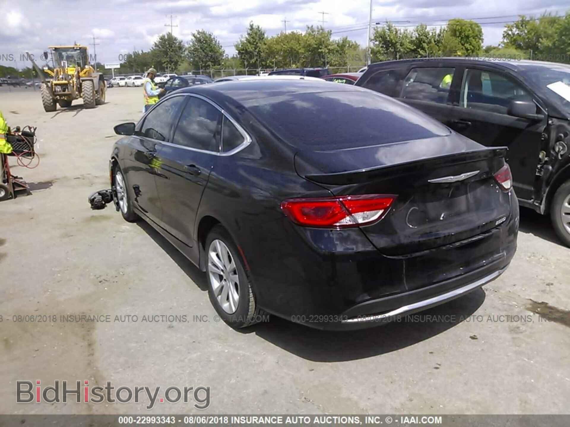 2015 Chrysler 200 - VIN: 1C3CCCAB9FN635577 - Photo 3