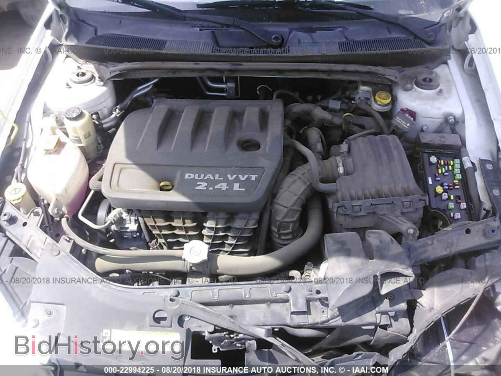 2014 Chrysler 200 - VIN: 1C3CCBAB5EN206977 - Фото 10