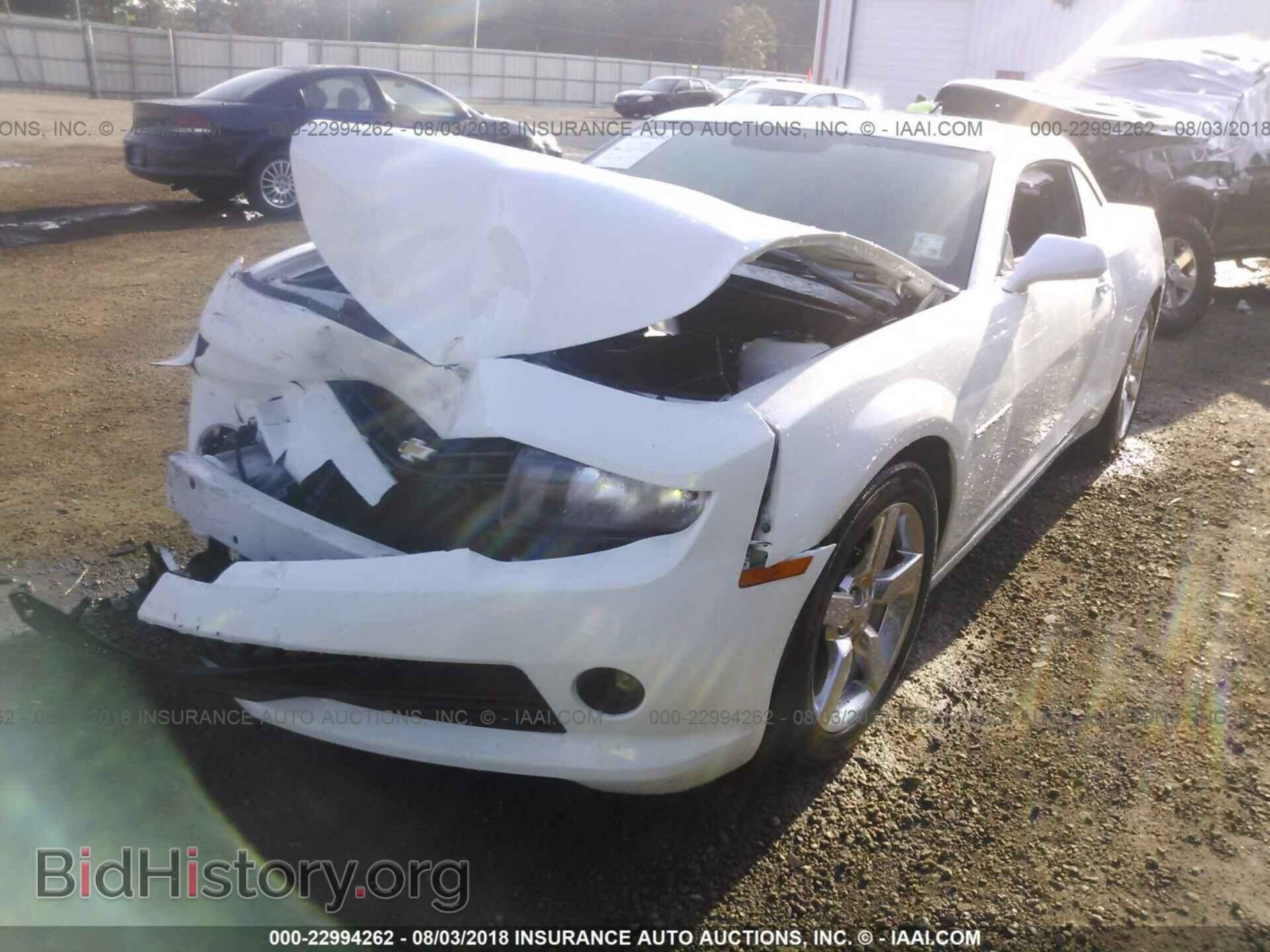 2014 Chevrolet Camaro - VIN: 2G1FB1E32E9195196 - Фото 2