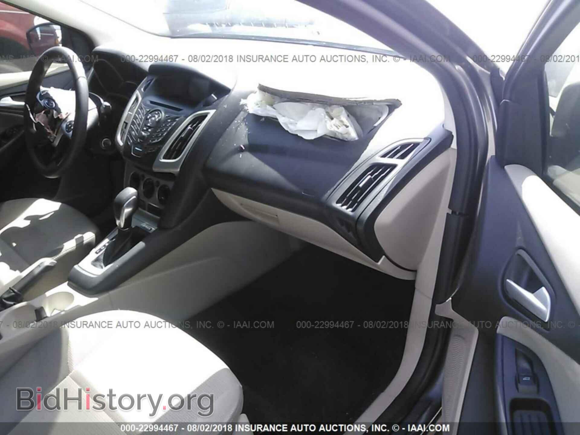 2014 Ford Focus - VIN: 1FADP3F22EL243618 - Photo 5
