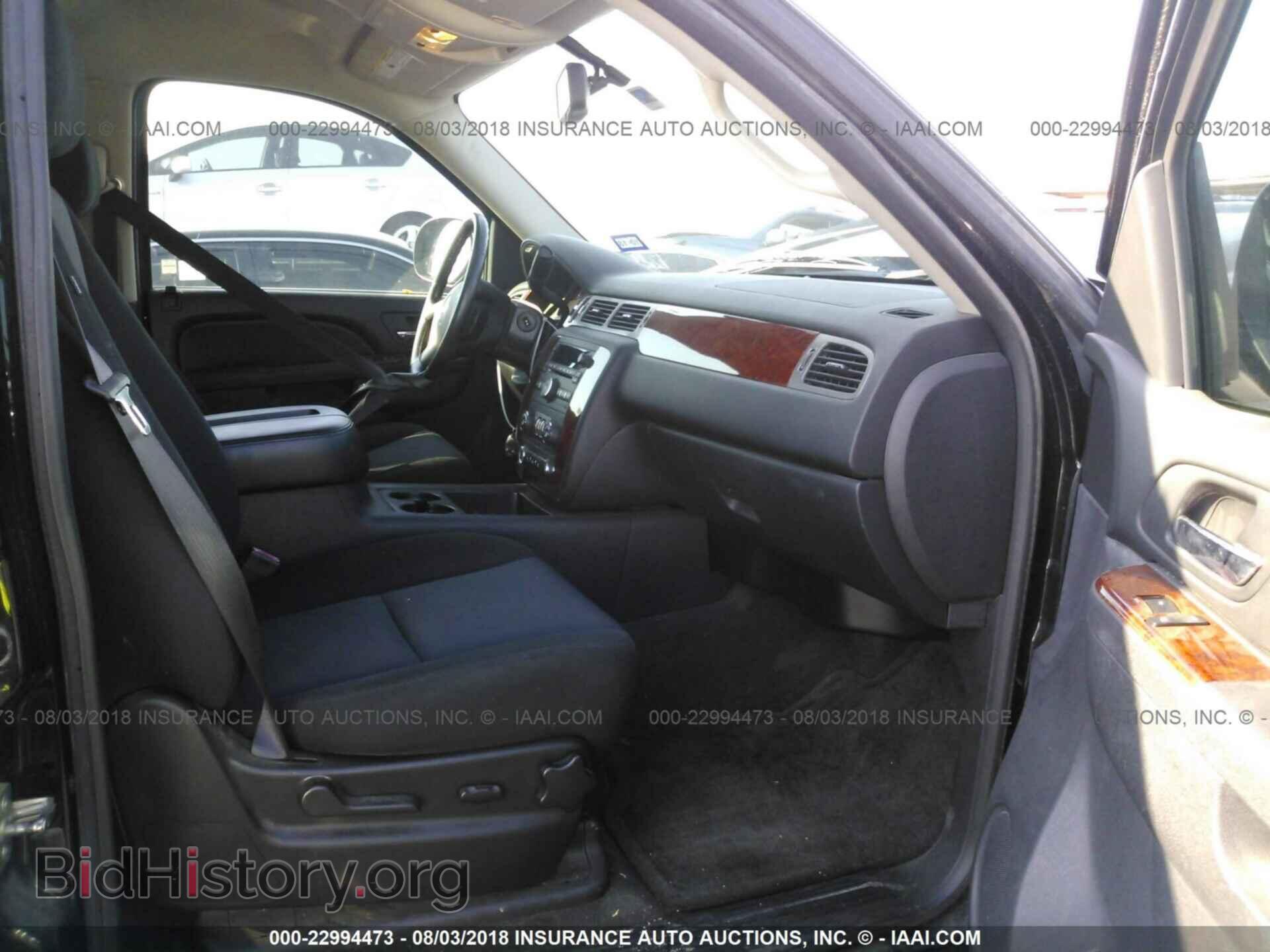 2011 Chevrolet Avalanche - VIN: 3GNMCEE01BG402128 - Photo 5