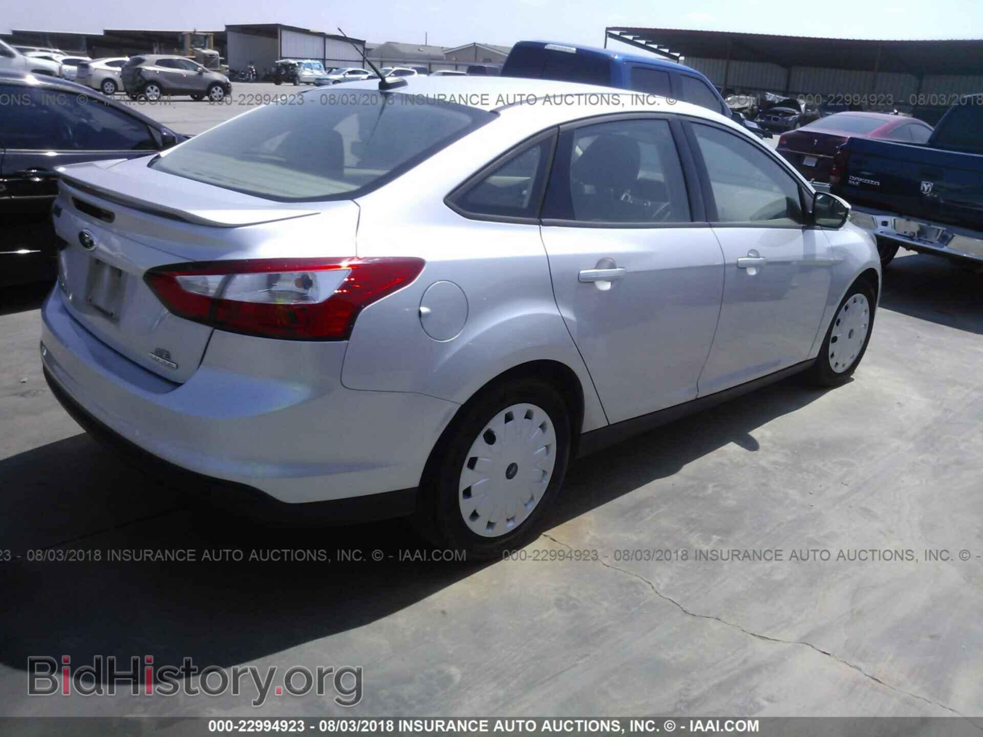 2013 Ford Focus - VIN: 1FADP3F22DL195374 - Фото 4