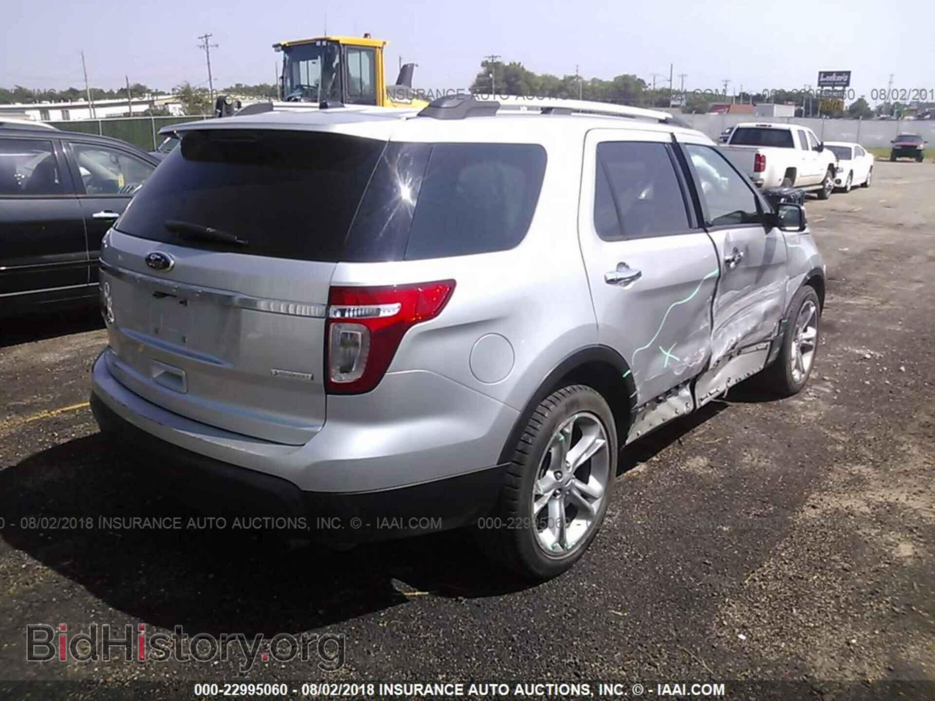 2013 Ford Explorer - VIN: 1FM5K7F92DGA45495 - Photo 4