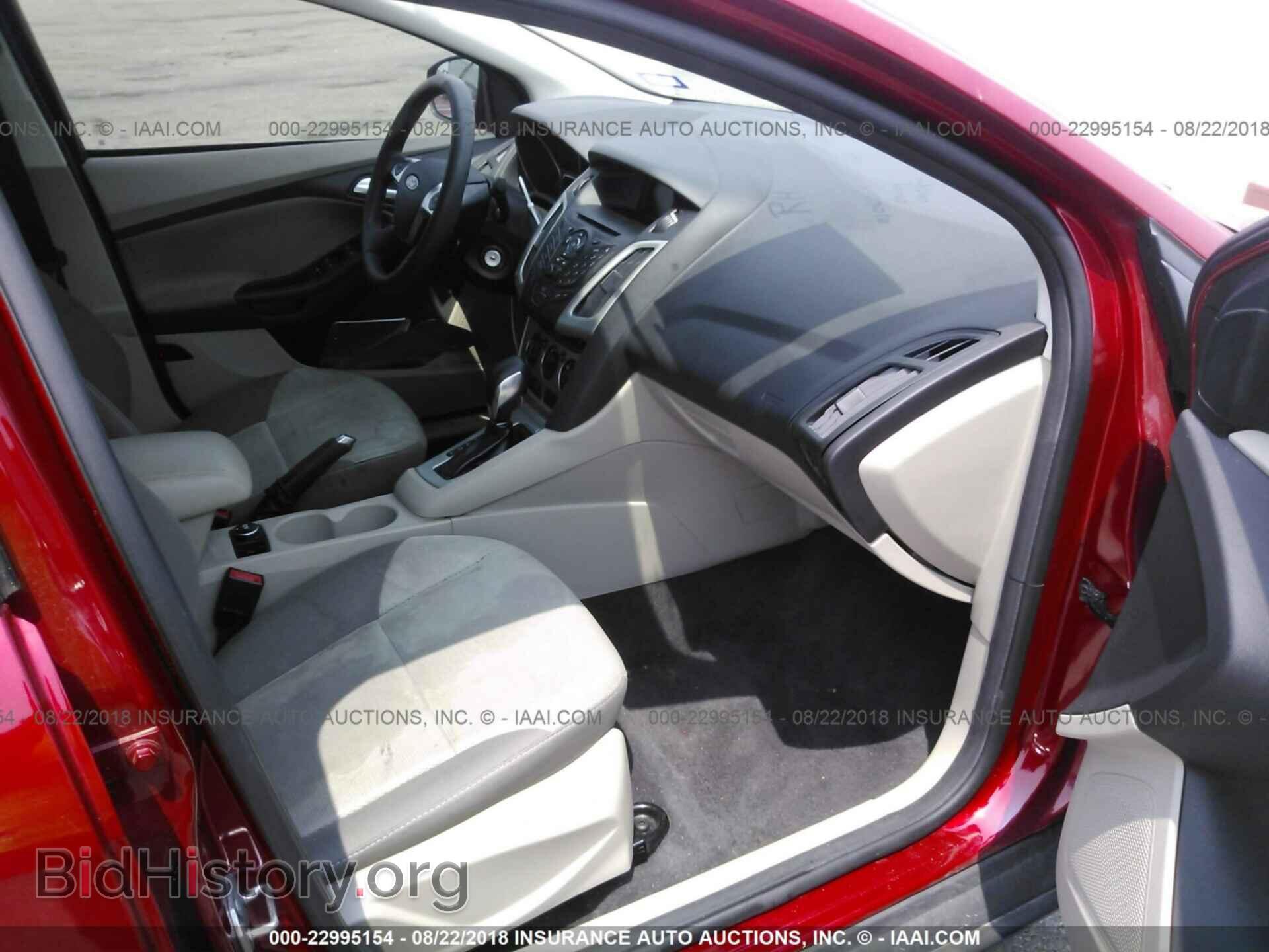 2012 Ford Focus - VIN: 1FAHP3F26CL347205 - Photo 5