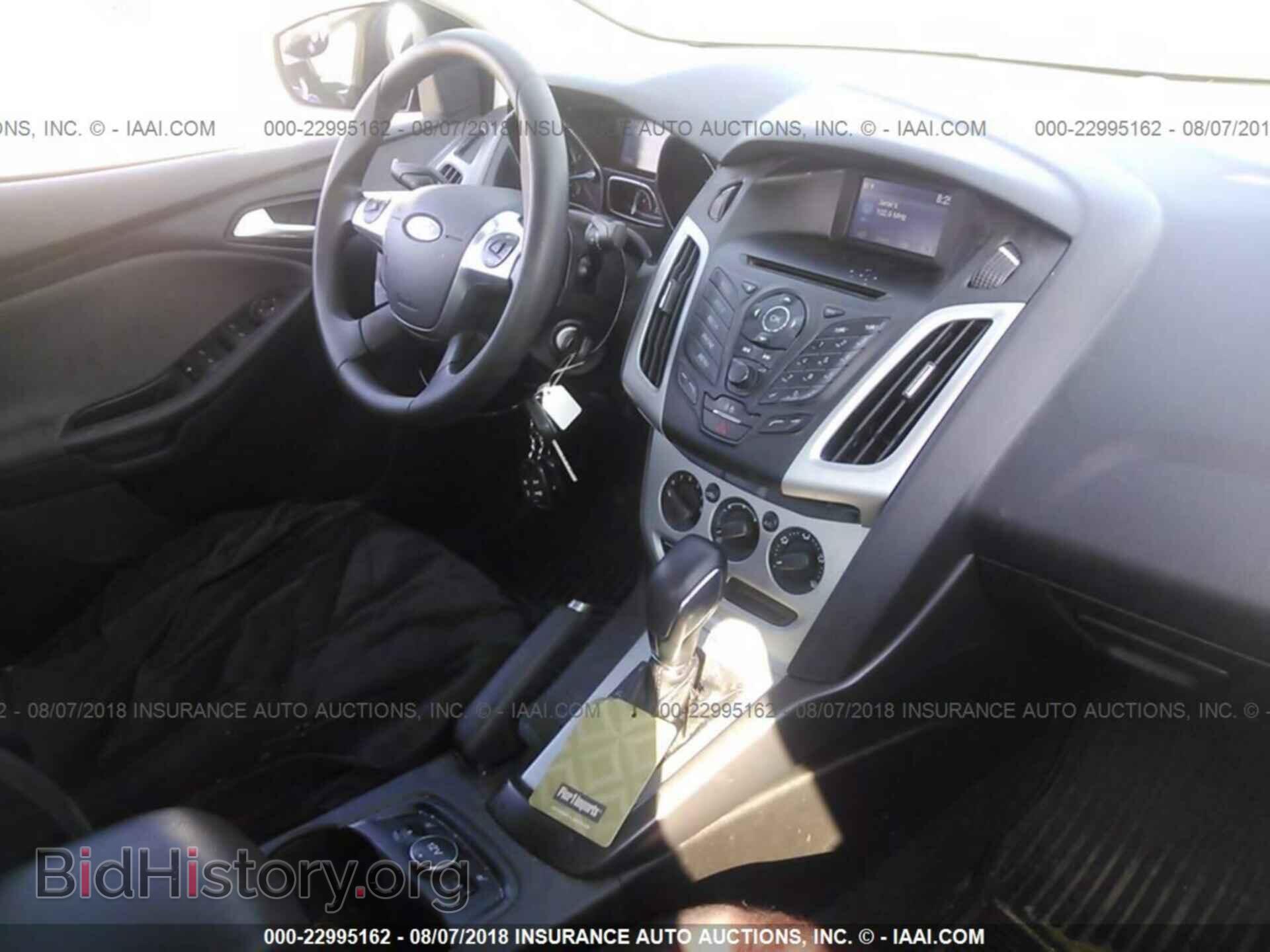 2014 Ford Focus - VIN: 1FADP3F21EL344200 - Фото 5
