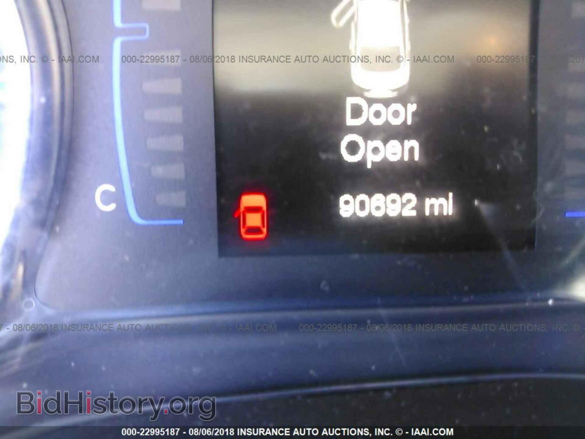 2016 Chrysler 200 - VIN: 1C3CCCAB4GN160843 - Photo 7