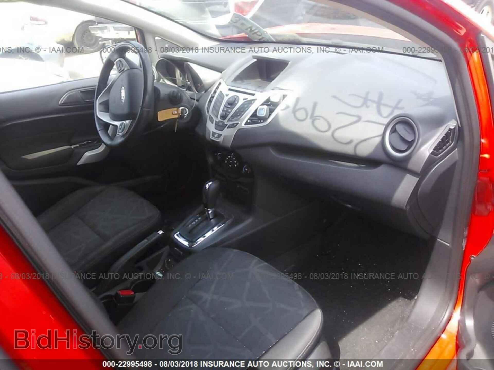 2013 Ford Fiesta - VIN: 3FADP4EJ3DM208064 - Фото 5