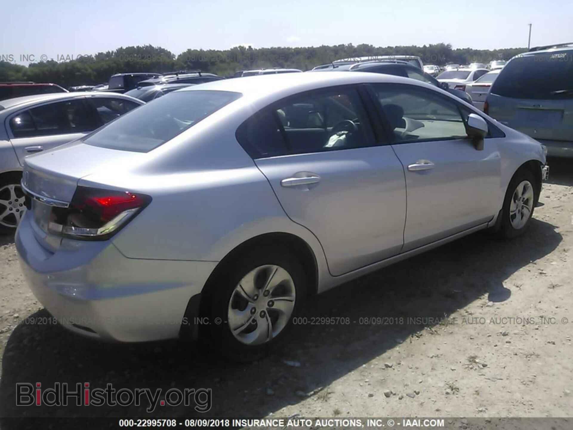 2013 Honda Civic - VIN: 2HGFB2F50DH603505 - Фото 4