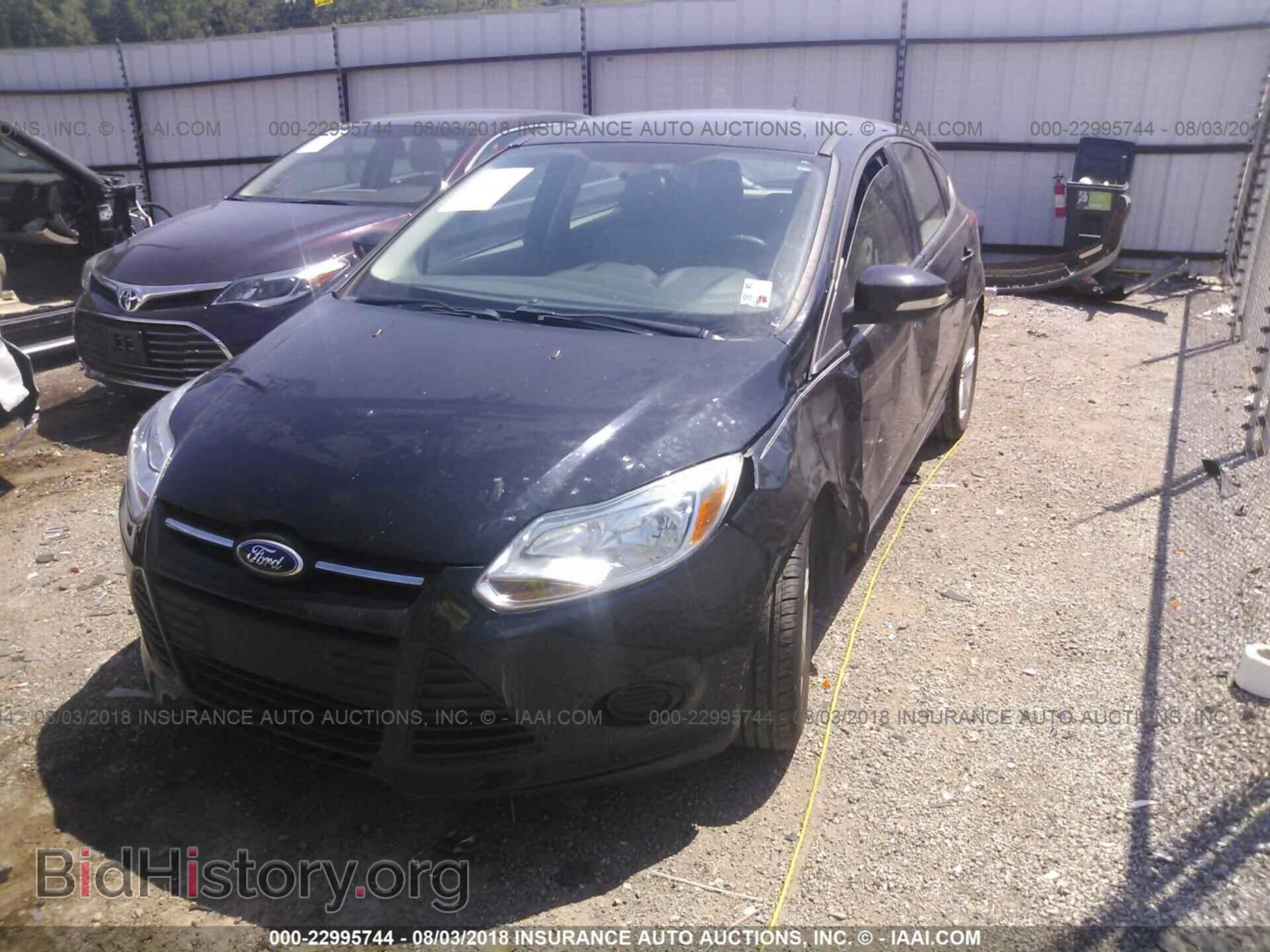 2013 Ford Focus - VIN: 1FADP3K26DL288503 - Photo 2