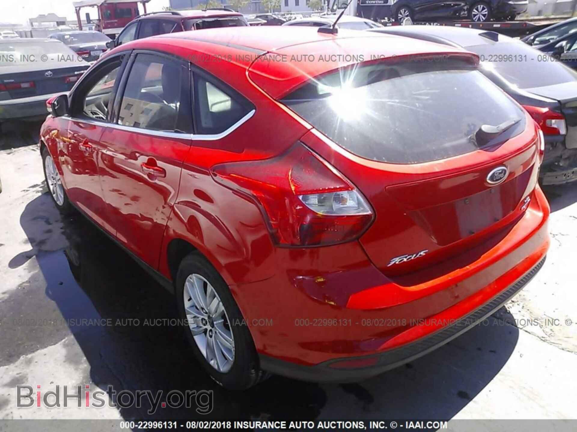 2012 Ford Focus - VIN: 1FAHP3M21CL382673 - Фото 3
