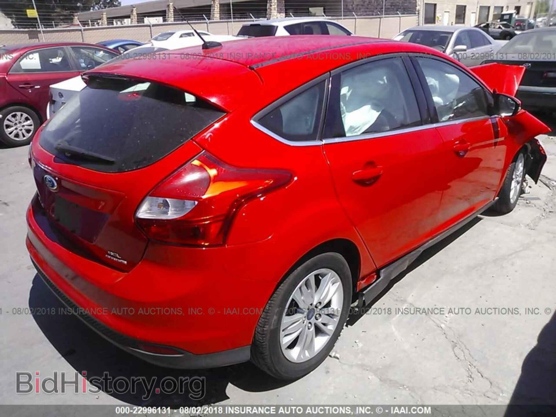 2012 Ford Focus - VIN: 1FAHP3M21CL382673 - Фото 4