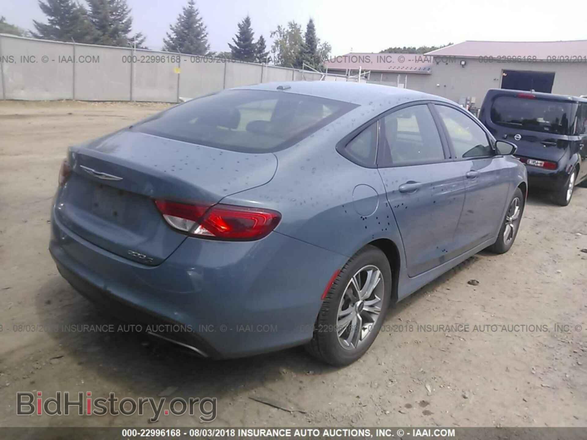 2015 Chrysler 200 - VIN: 1C3CCCBB7FN697994 - Photo 4
