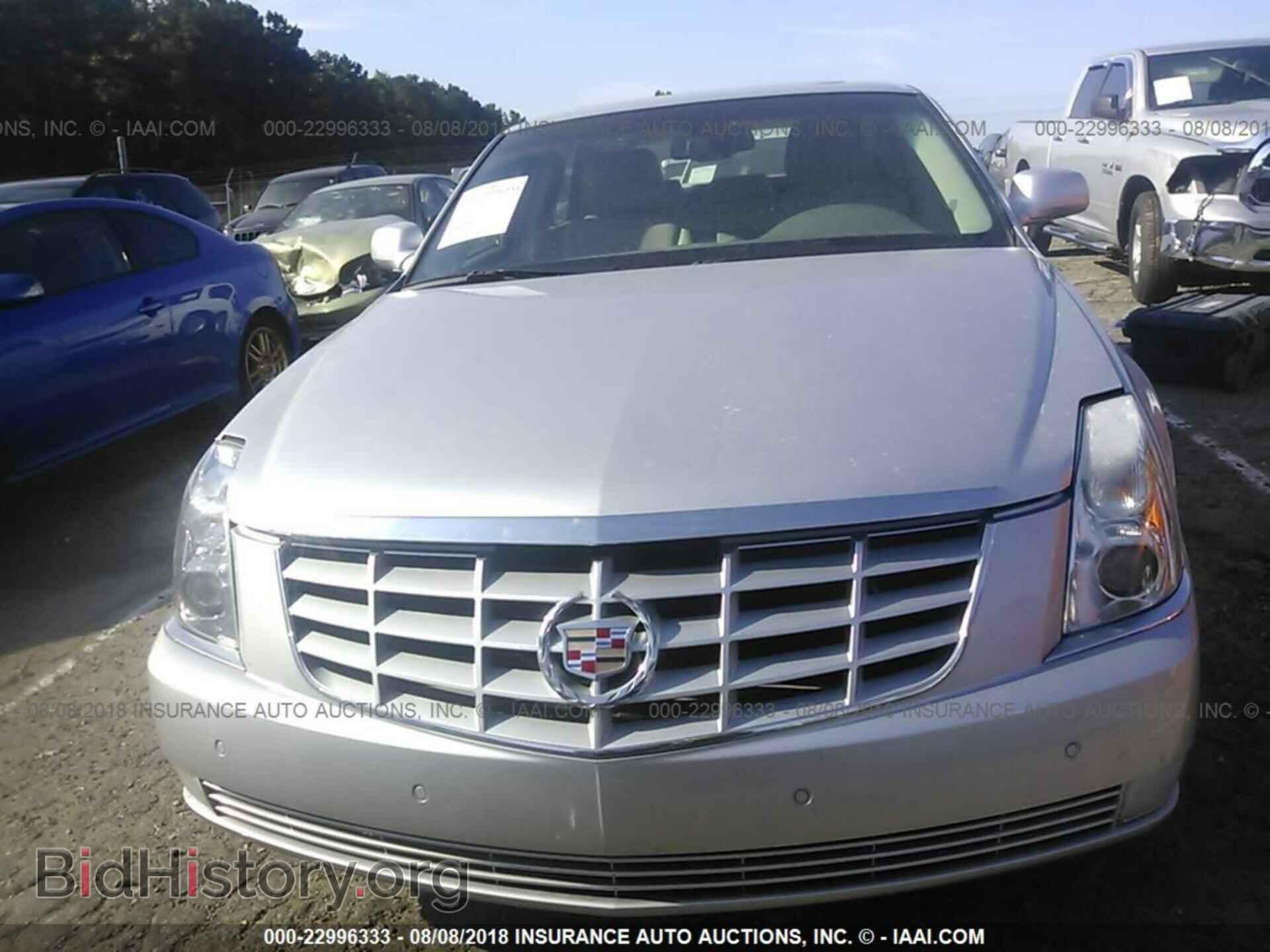 2011 Cadillac Dts - VIN: 1G6KH5E62BU112681 - Фото 6