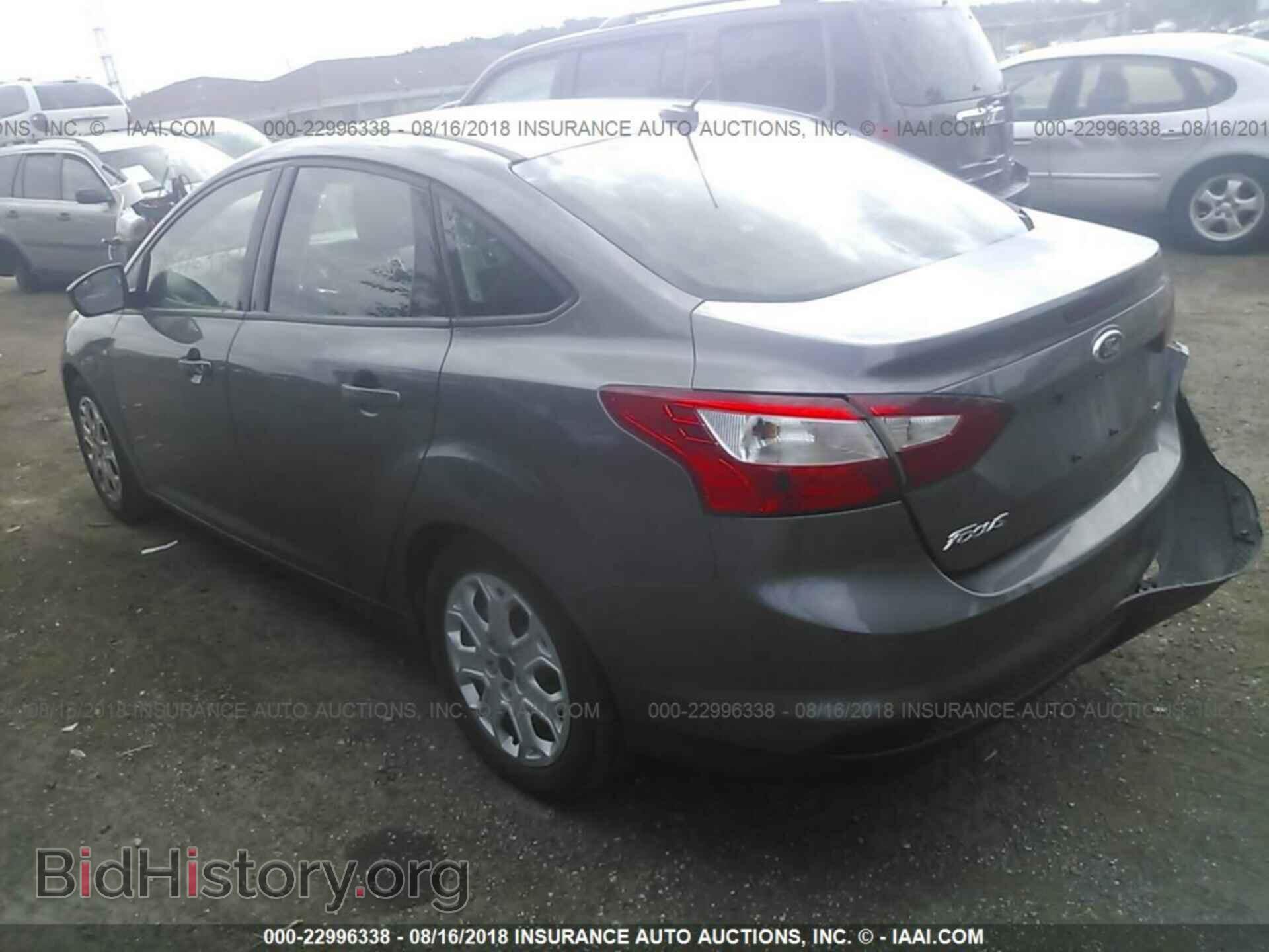 2012 Ford Focus - VIN: 1FAHP3F2XCL156905 - Photo 3
