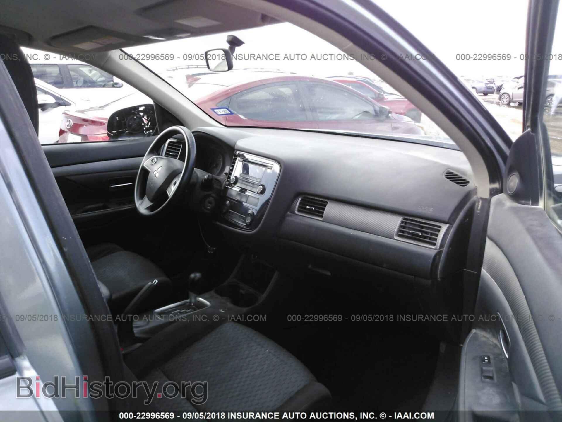 2014 Mitsubishi Outlander - VIN: JA4AD2A32EZ015111 - Фото 5
